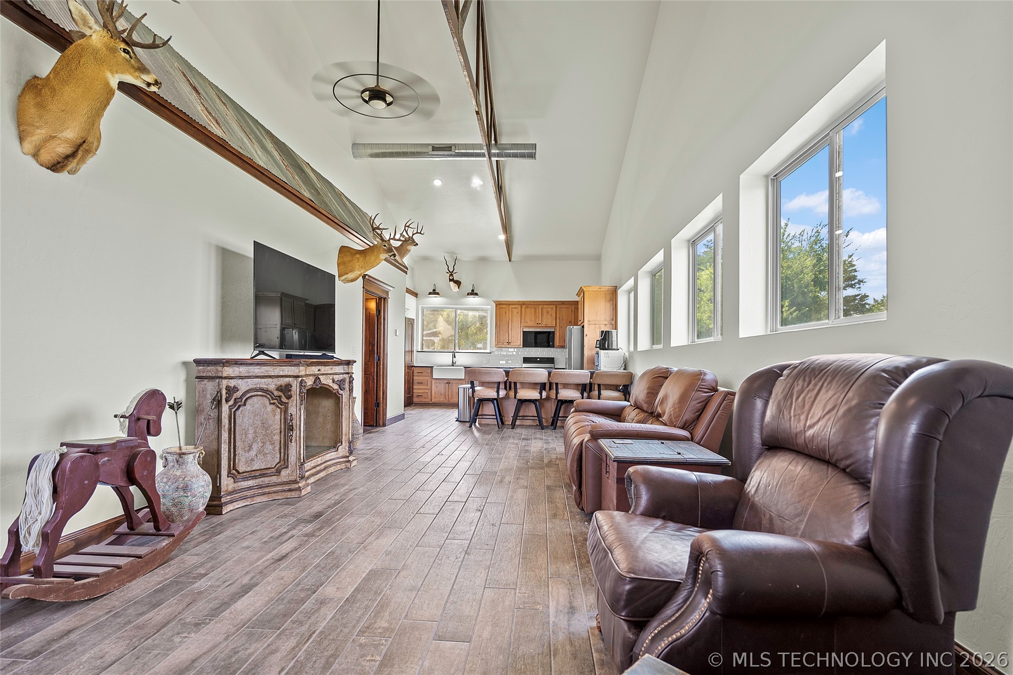 14570 Box Road Property Photo 9