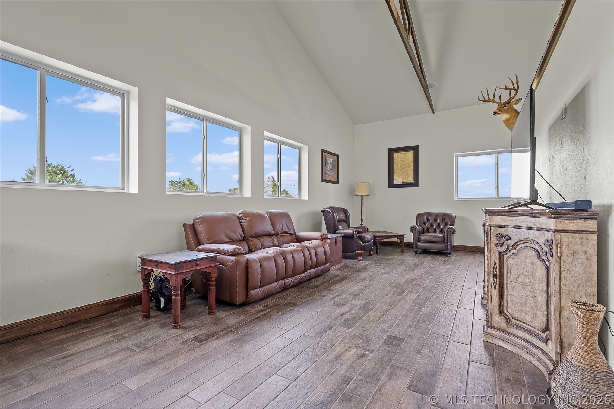 14570 Box Road Property Photo 11