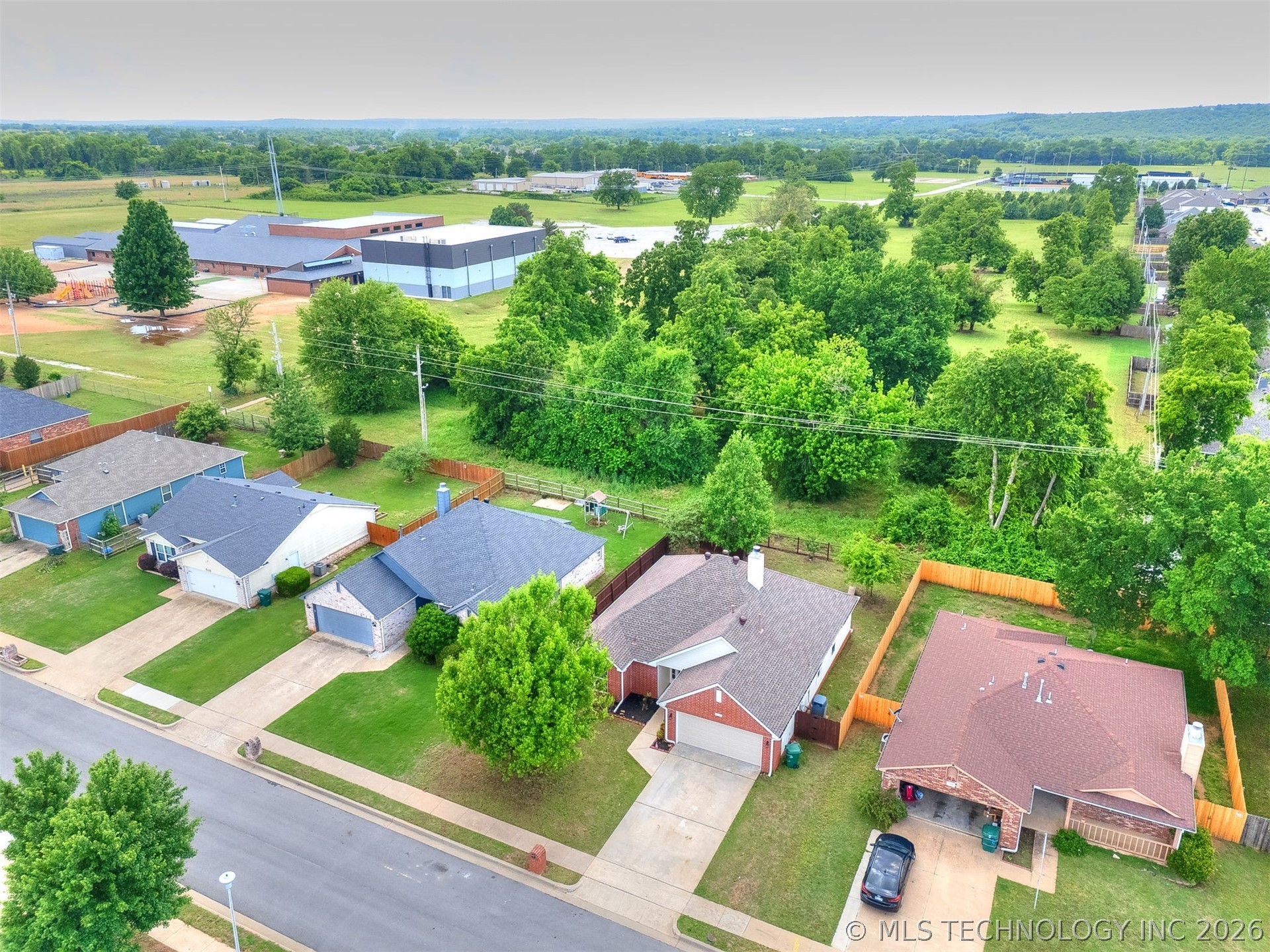 5324 S Redbud Place Property Photo 8