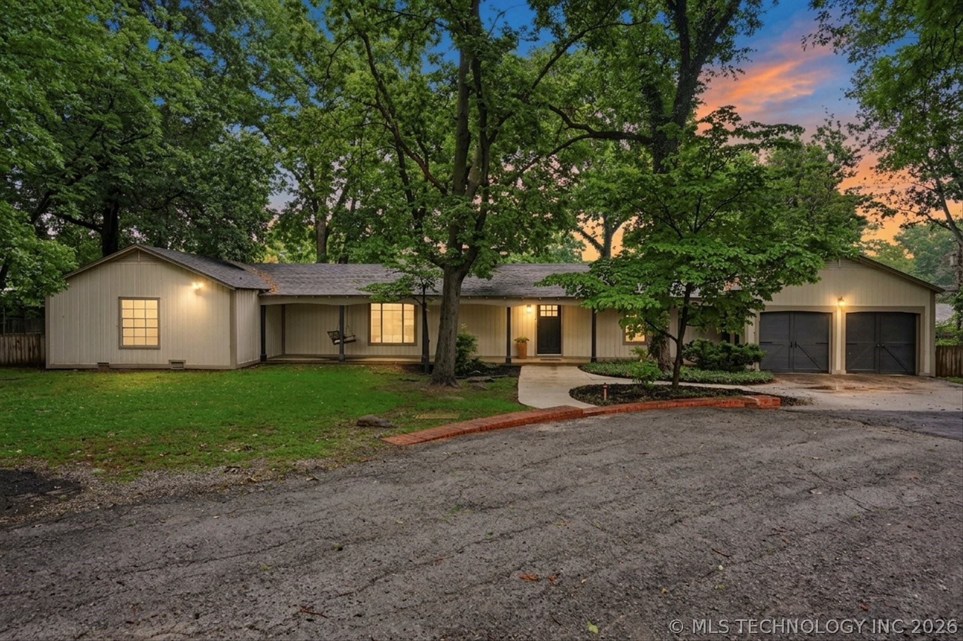 4733 S Evanston Avenue Property Photo 1