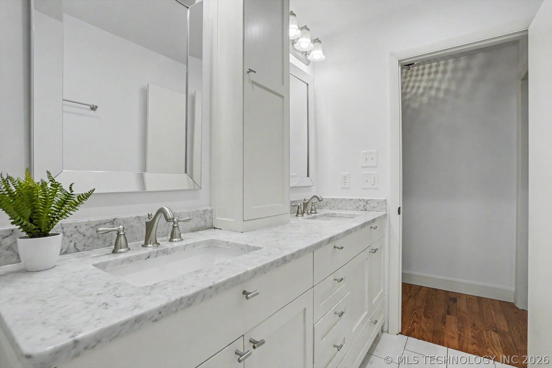 4733 S Evanston Avenue Property Photo 19