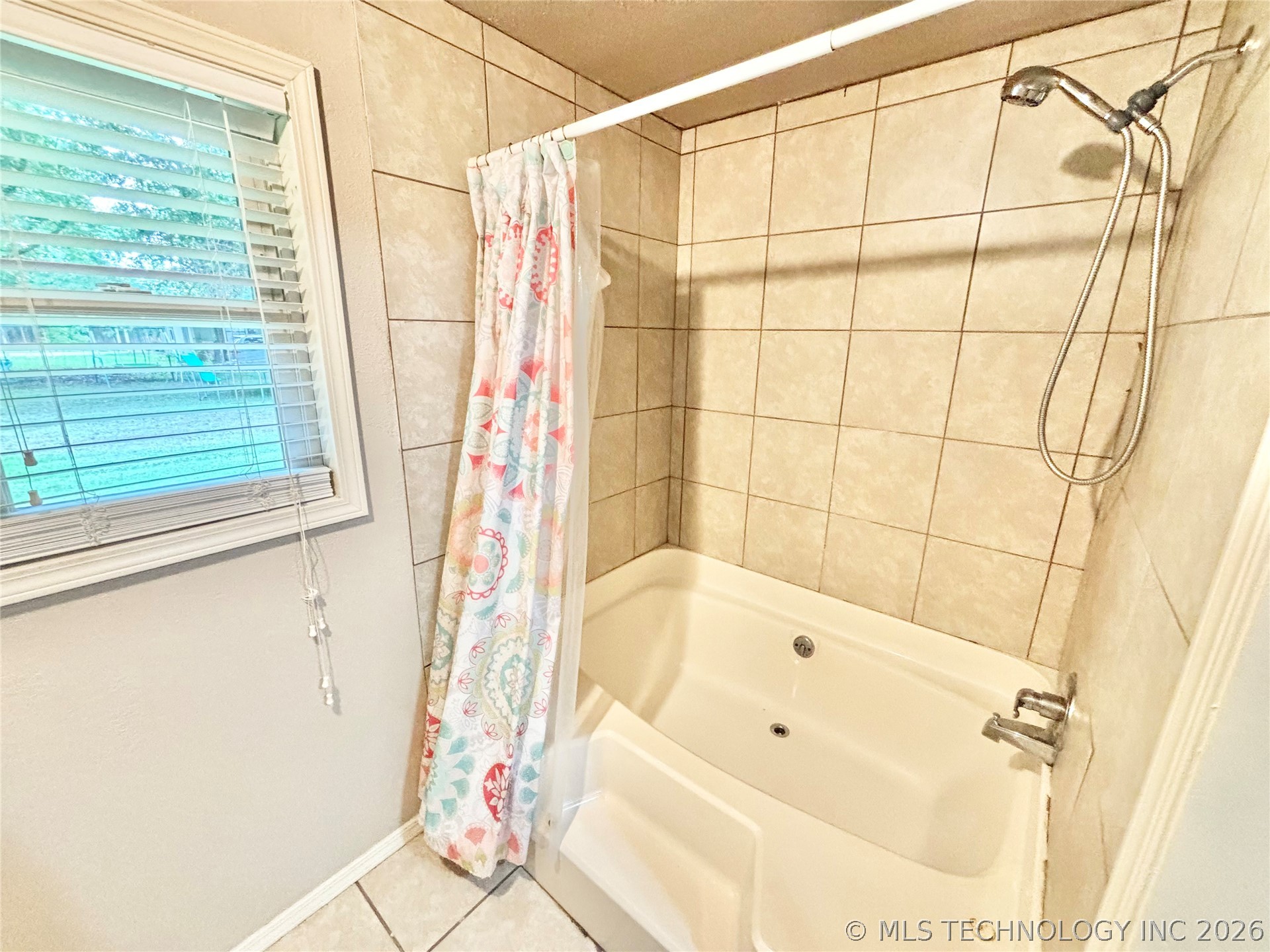 106 E Elk Road Property Photo 25