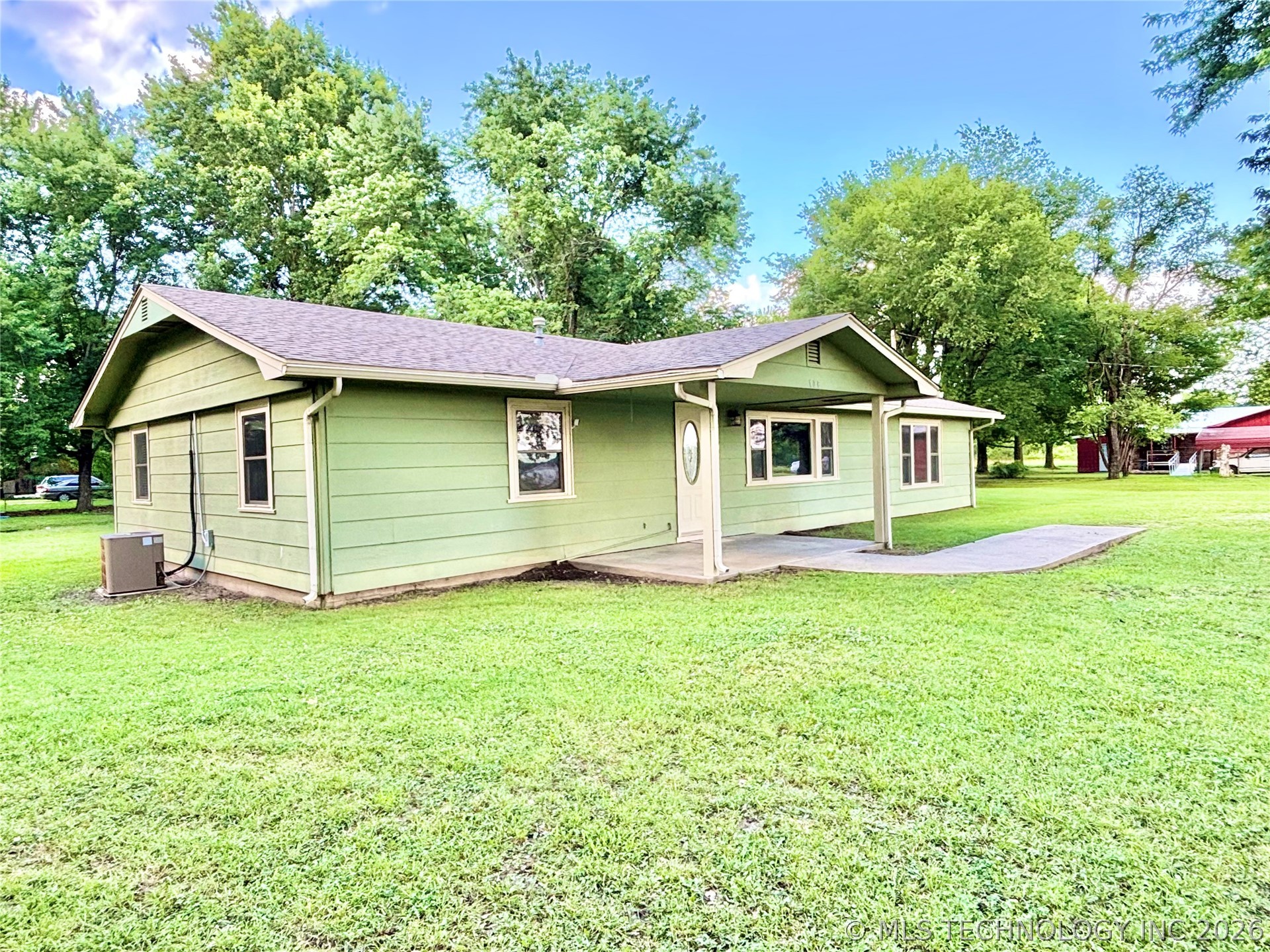 106 E Elk Road Property Photo 34