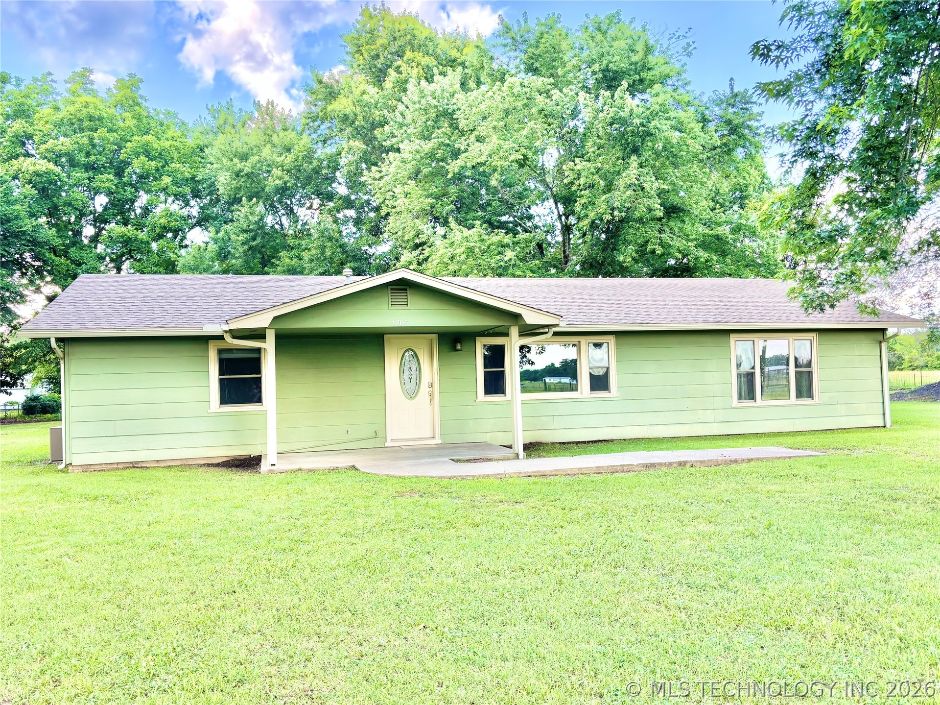 106 E Elk Road Property Photo 35