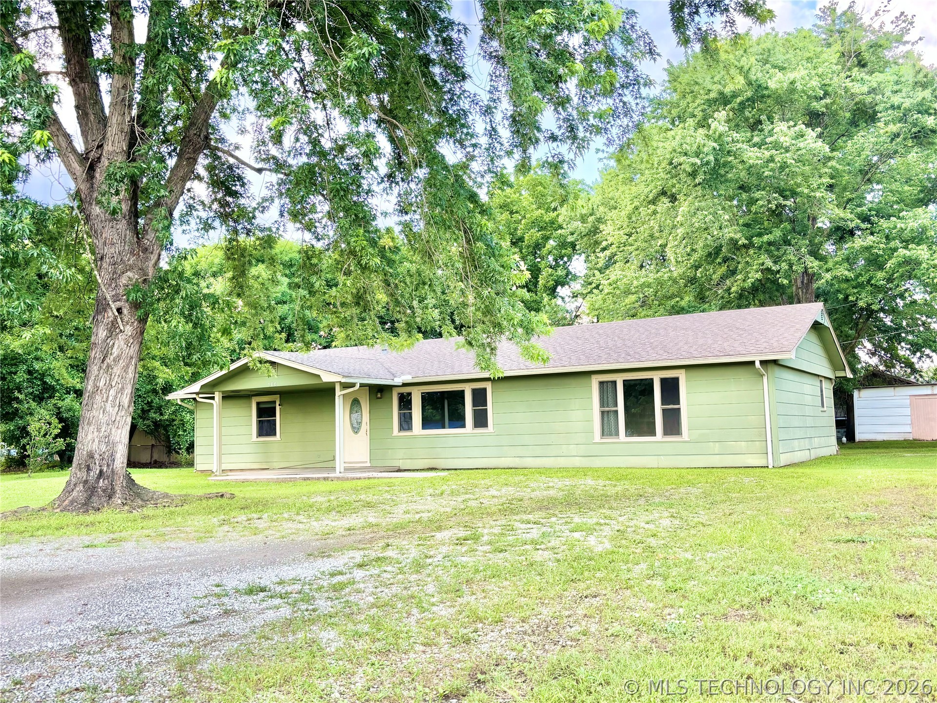 106 E Elk Road Property Photo 36