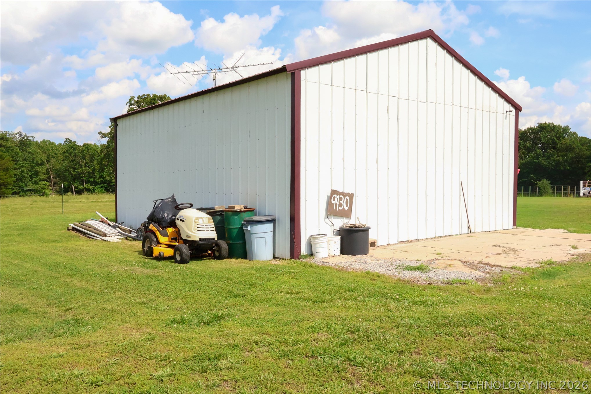 2619538 Property Photo 9
