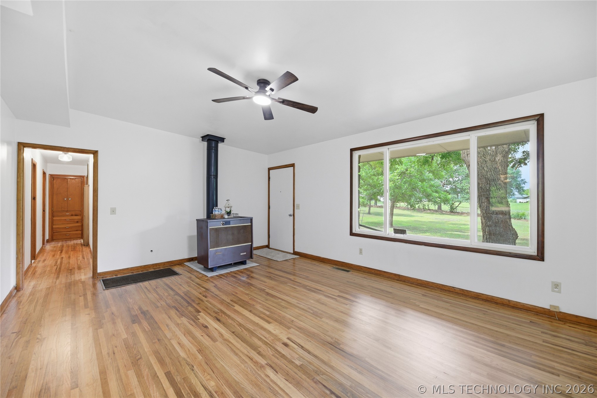 5641 S 369th West Avenue Property Photo 5