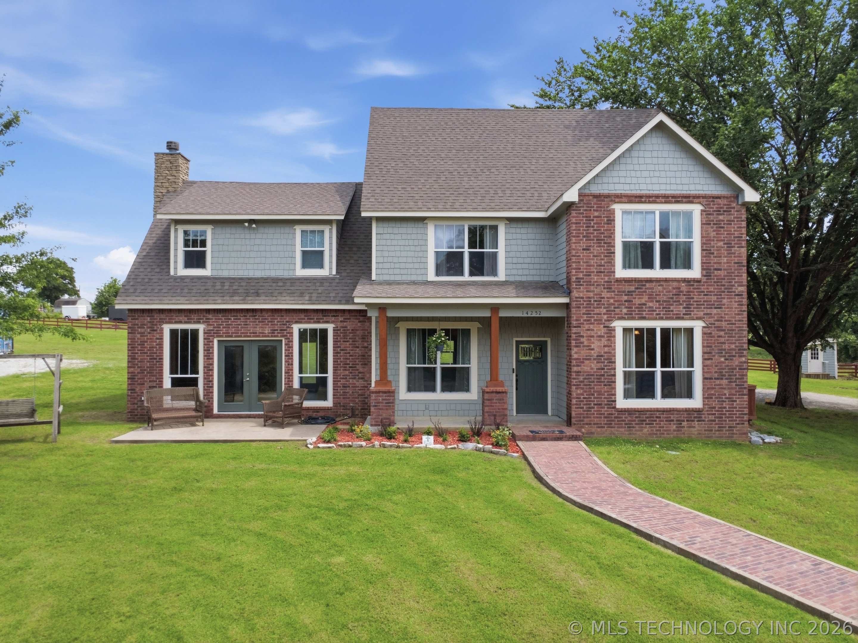14252 E Lake Drive Property Photo 44