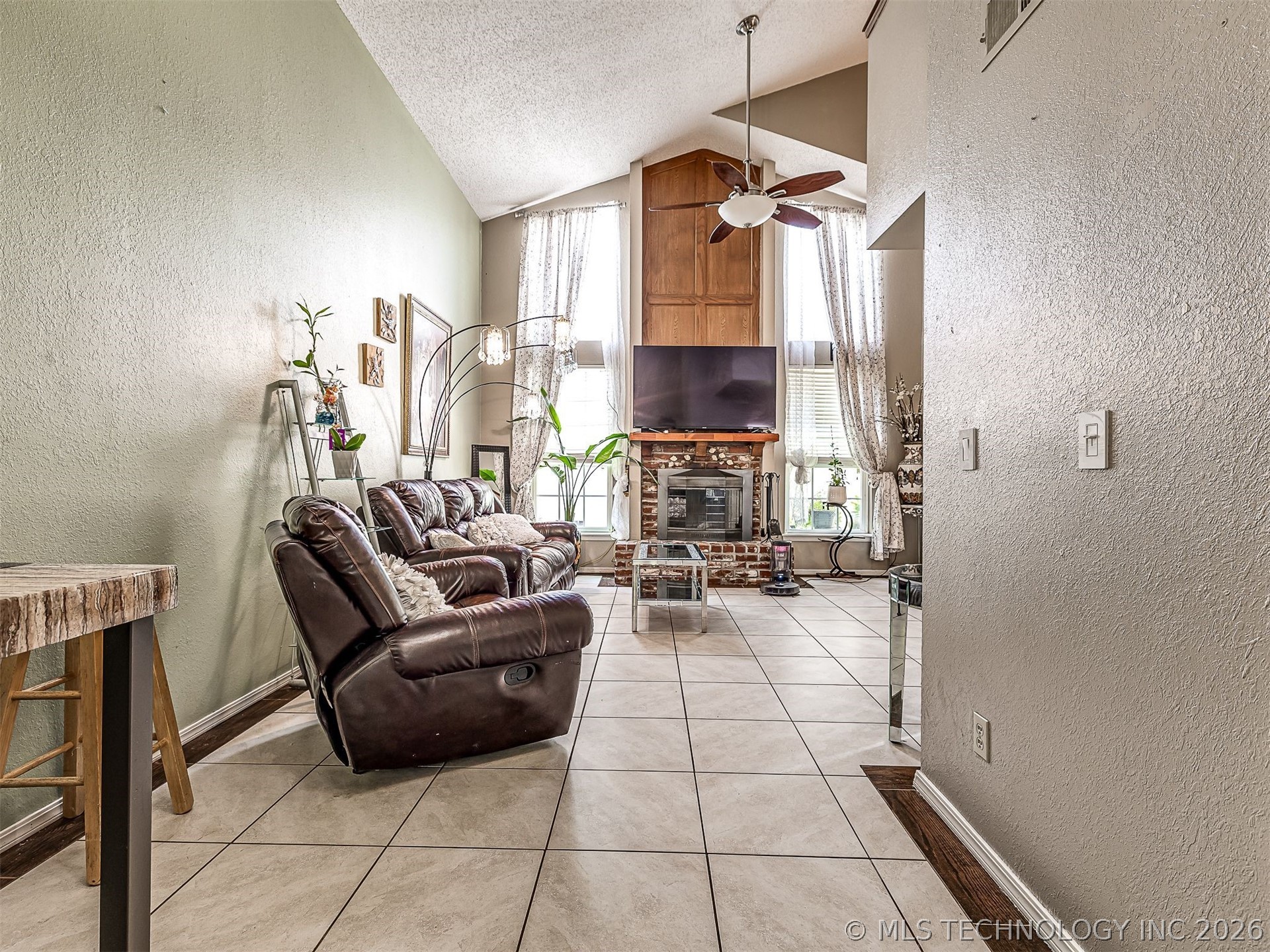 13033 E 28th Place Property Photo 19