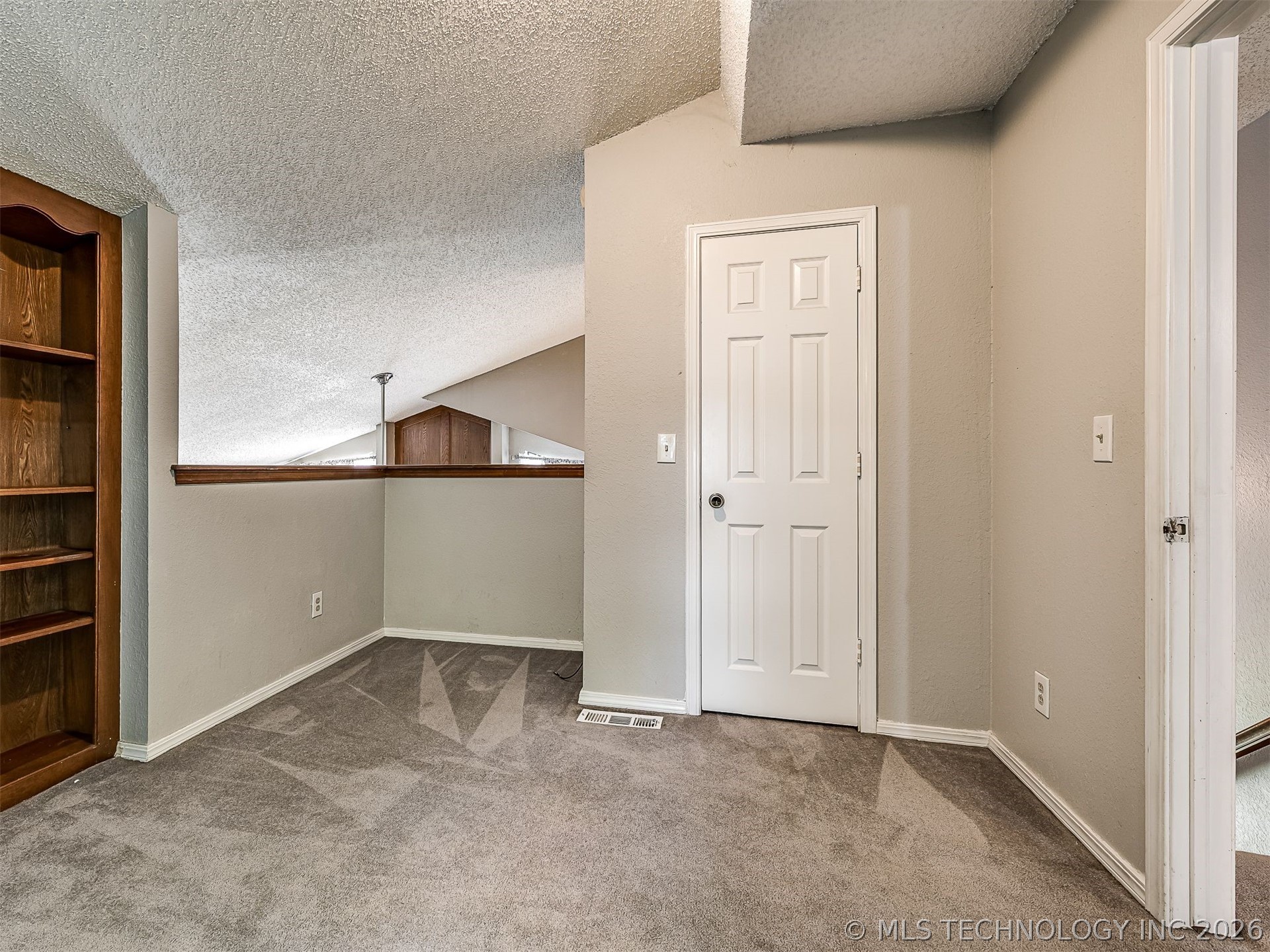 13033 E 28th Place Property Photo 34