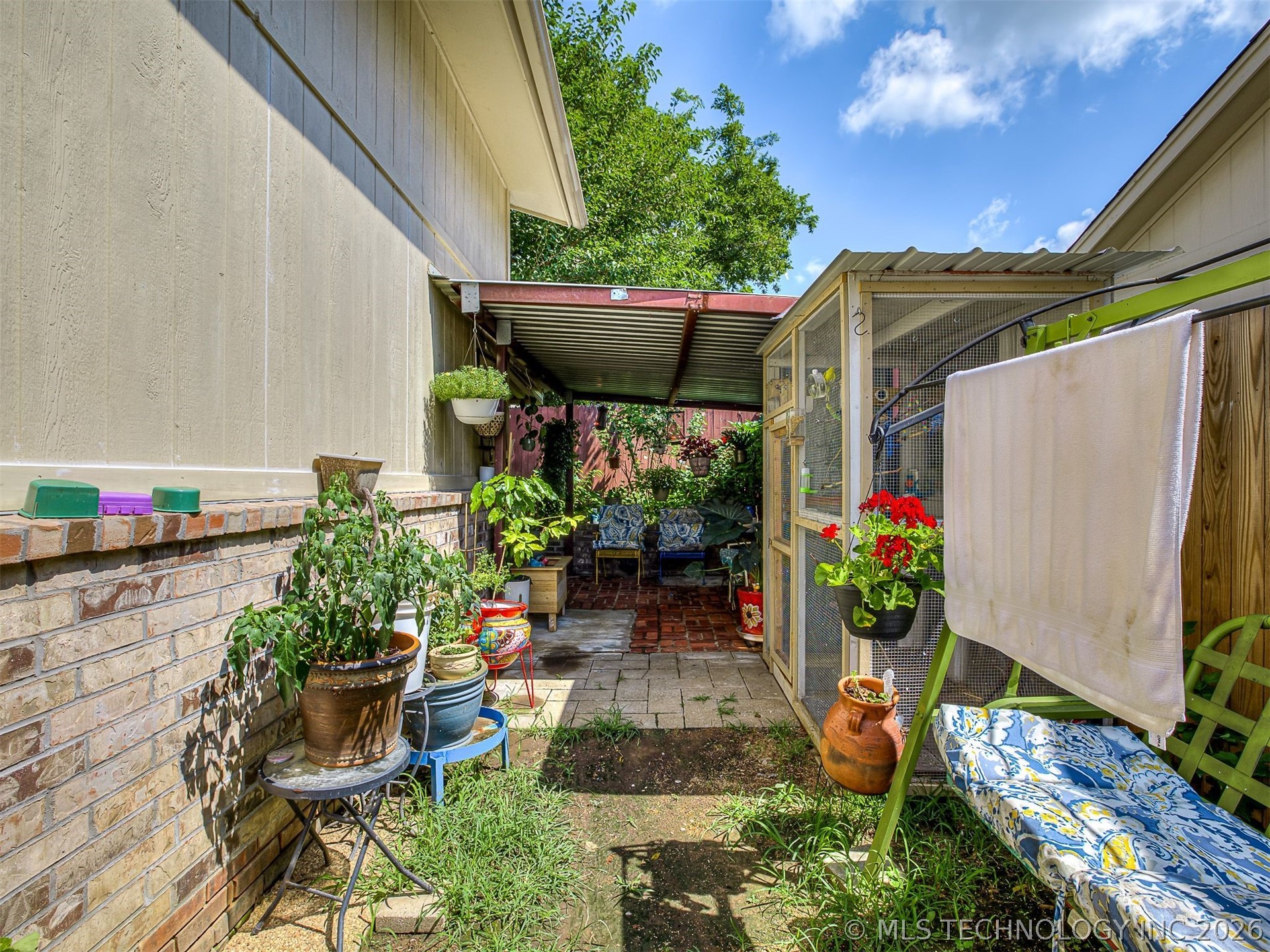 13033 E 28th Place Property Photo 45