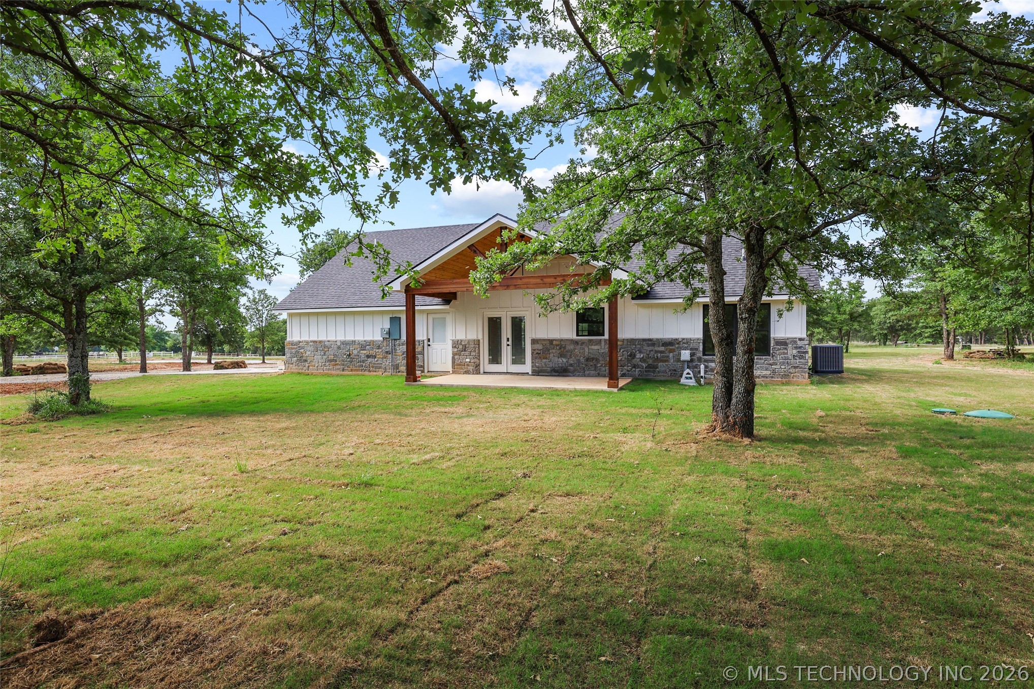 6915 Sims Road Property Photo 3