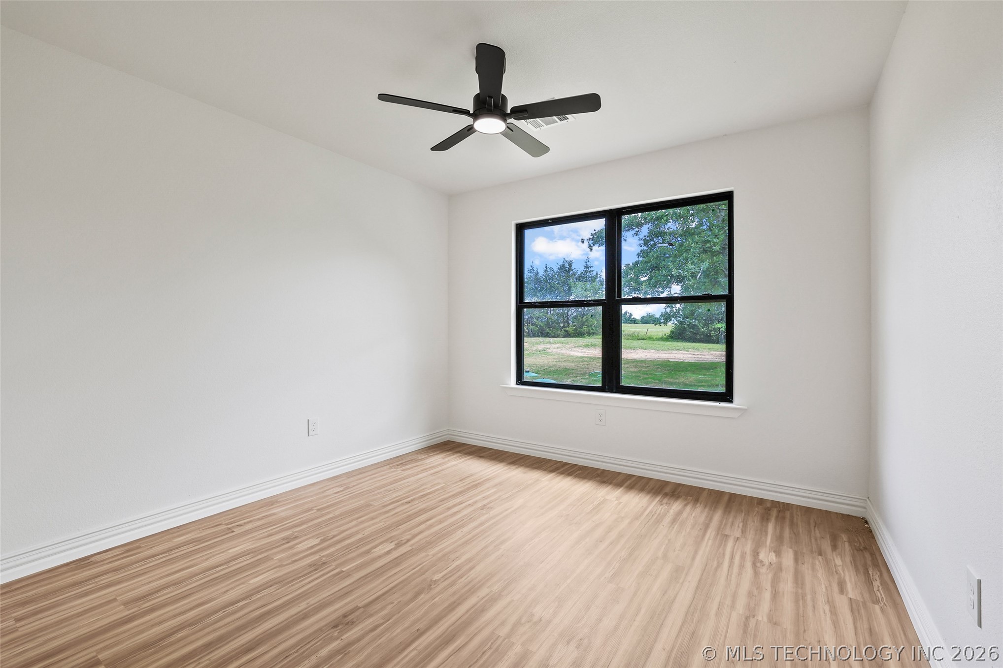 6915 Sims Road Property Photo 16