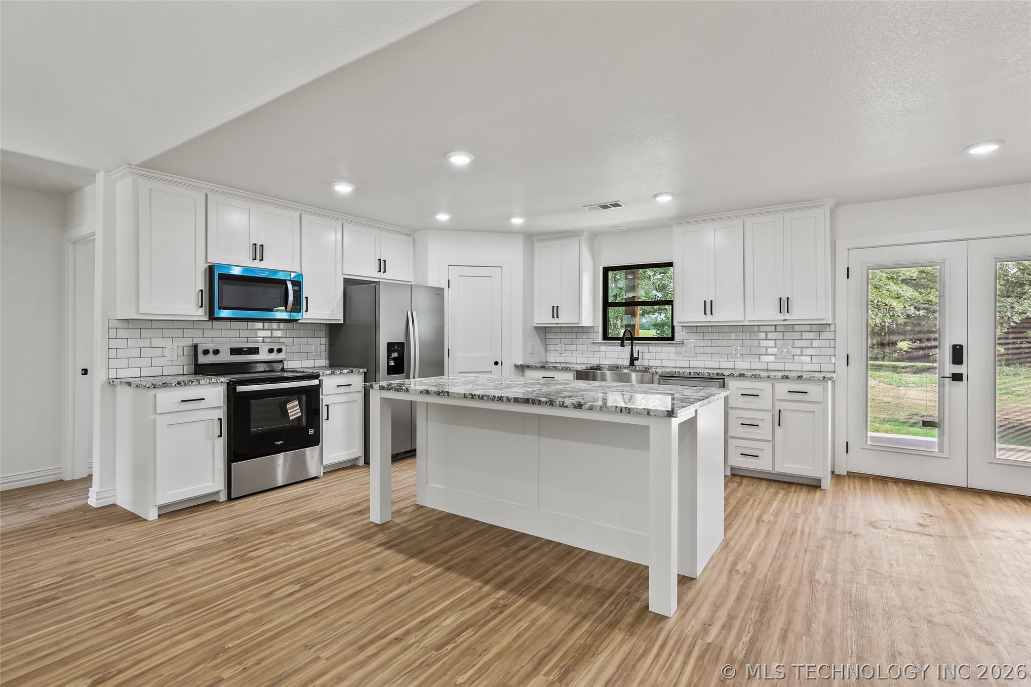 6915 Sims Road Property Photo 18