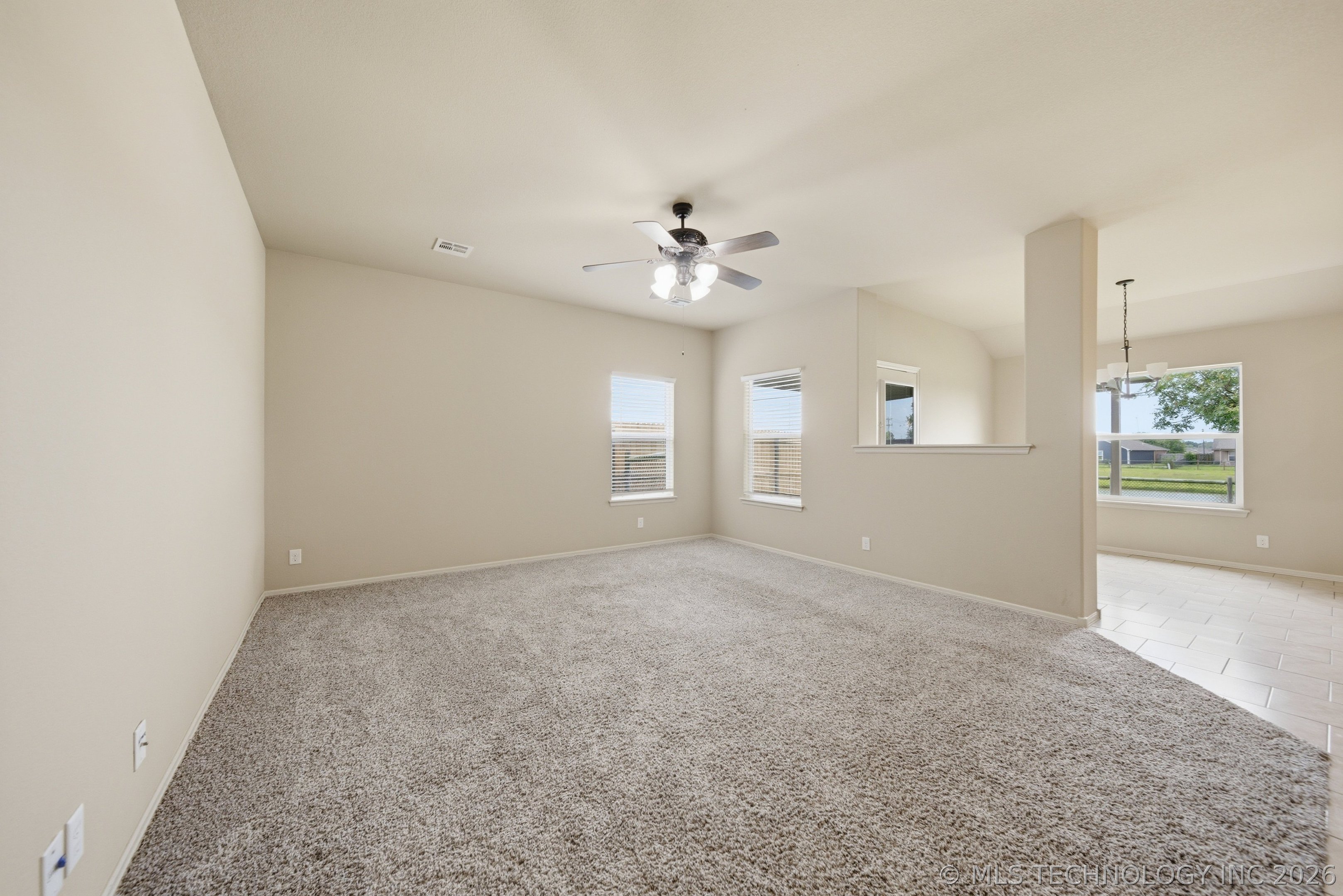14506 E 111th Place N Property Photo 5