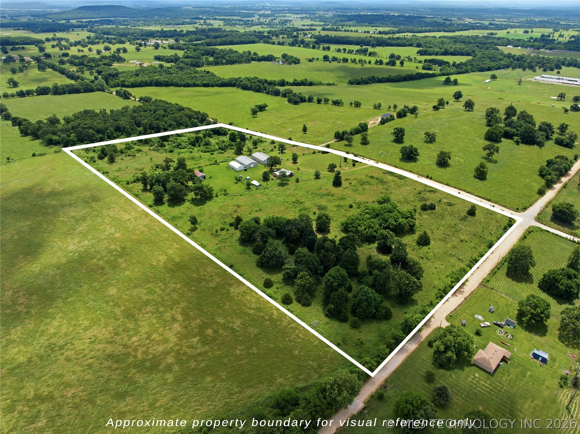471089 E 670 Property Photo 6