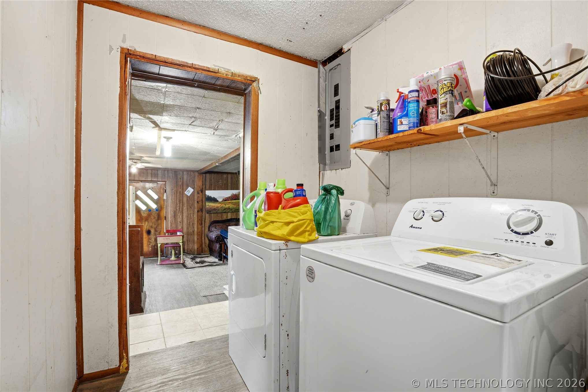 471089 E 670 Property Photo 25