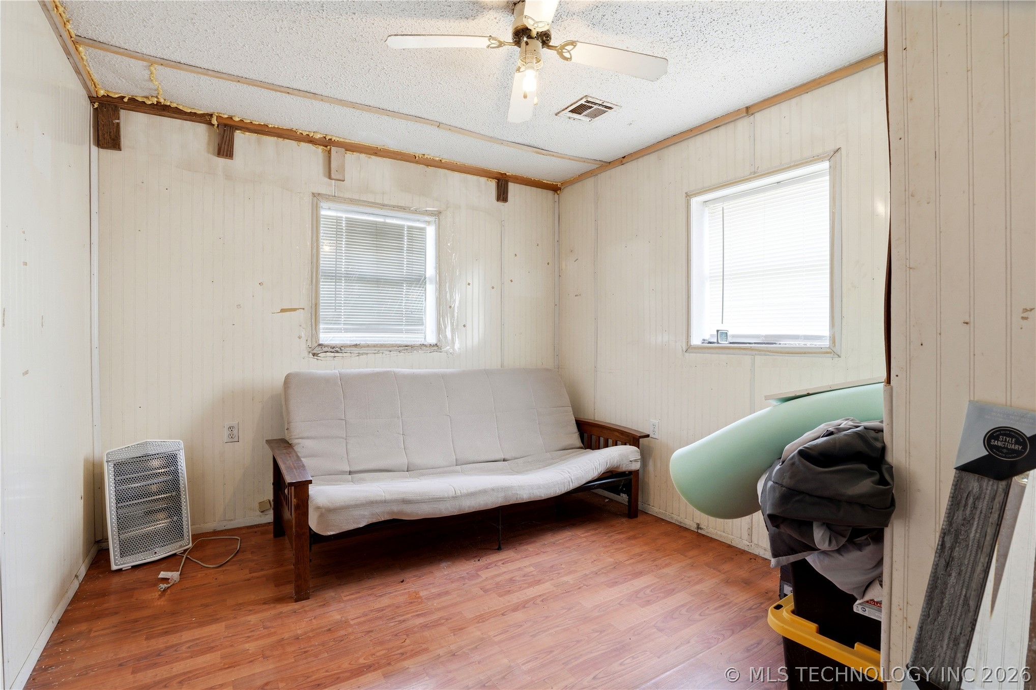471089 E 670 Property Photo 29