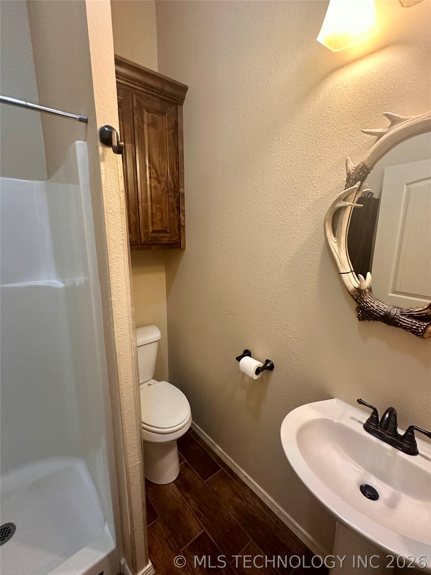 4581 Lemon Property Photo 6