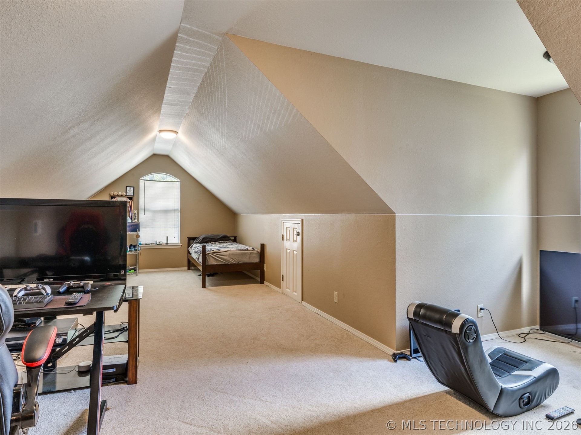 2218 S 113th West Court Property Photo 41