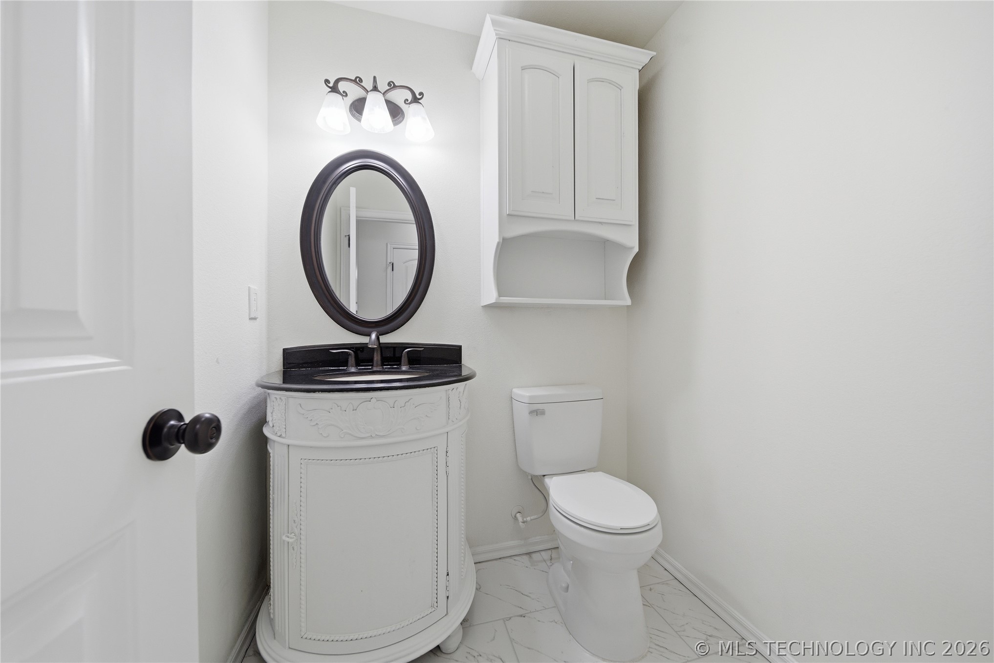 2445 S Oak Avenue Property Photo 25