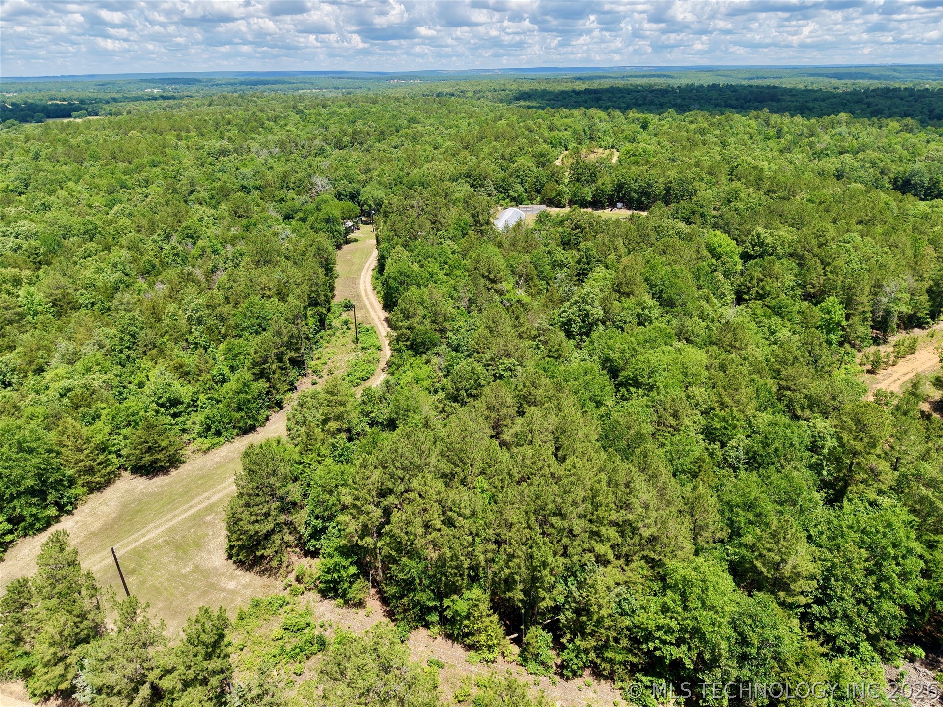 430797 E 1950 Road Property Photo 1