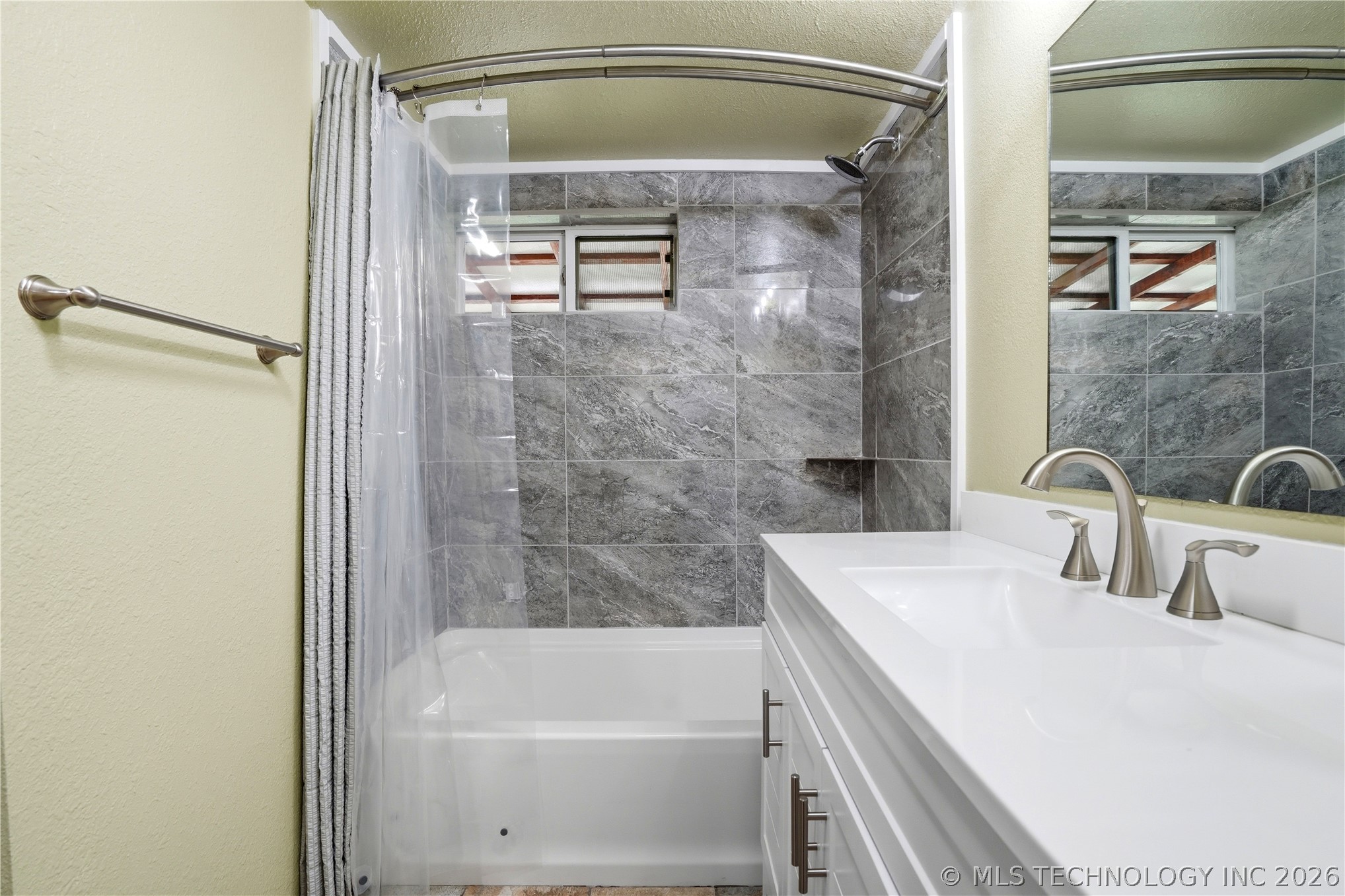104553 S 4660 Road Property Photo 44