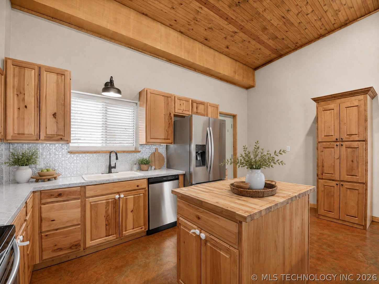 407750 E 1895 Road Property Photo 8
