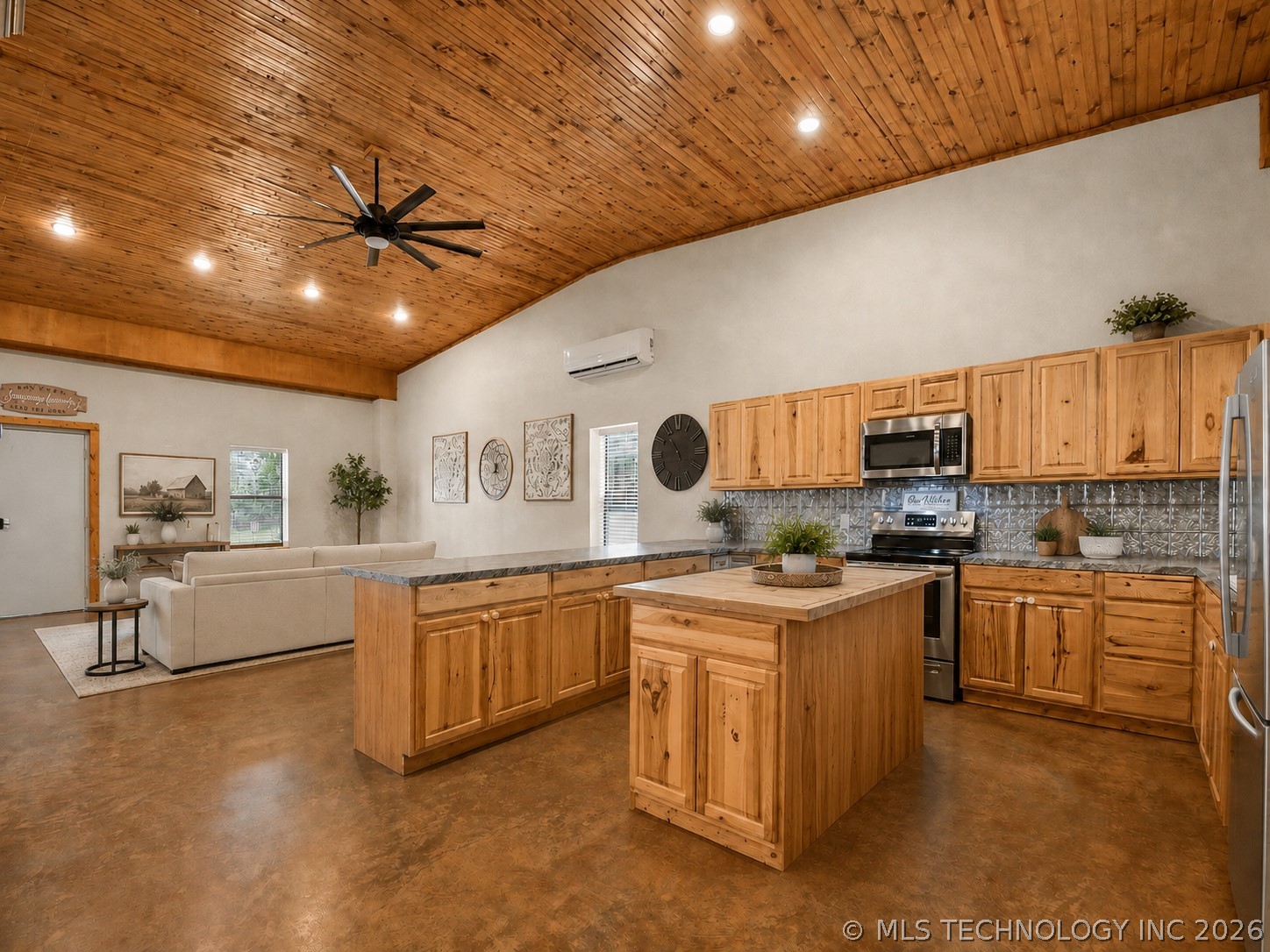407750 E 1895 Road Property Photo 9