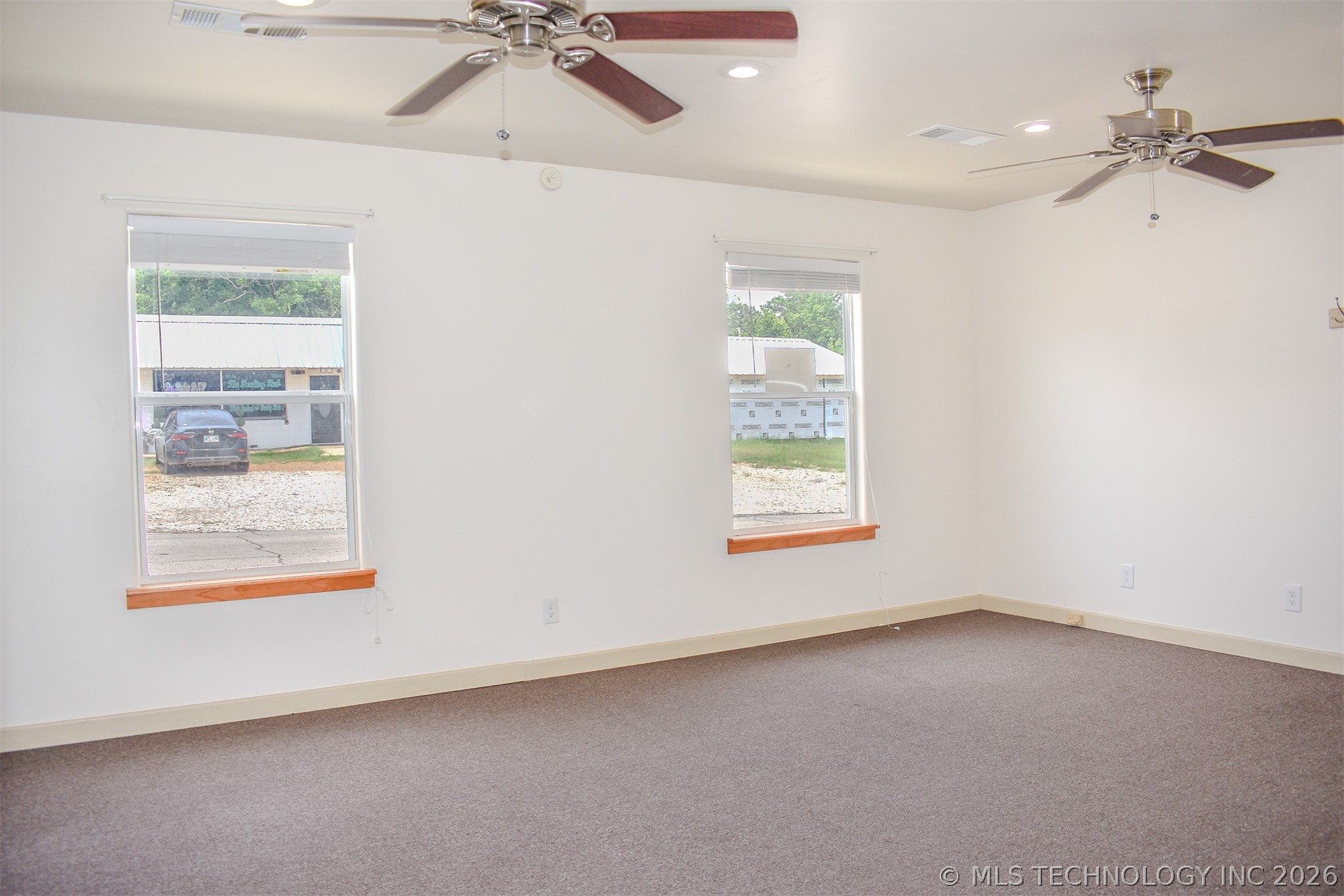 106 Se 2nd Street Property Photo 16