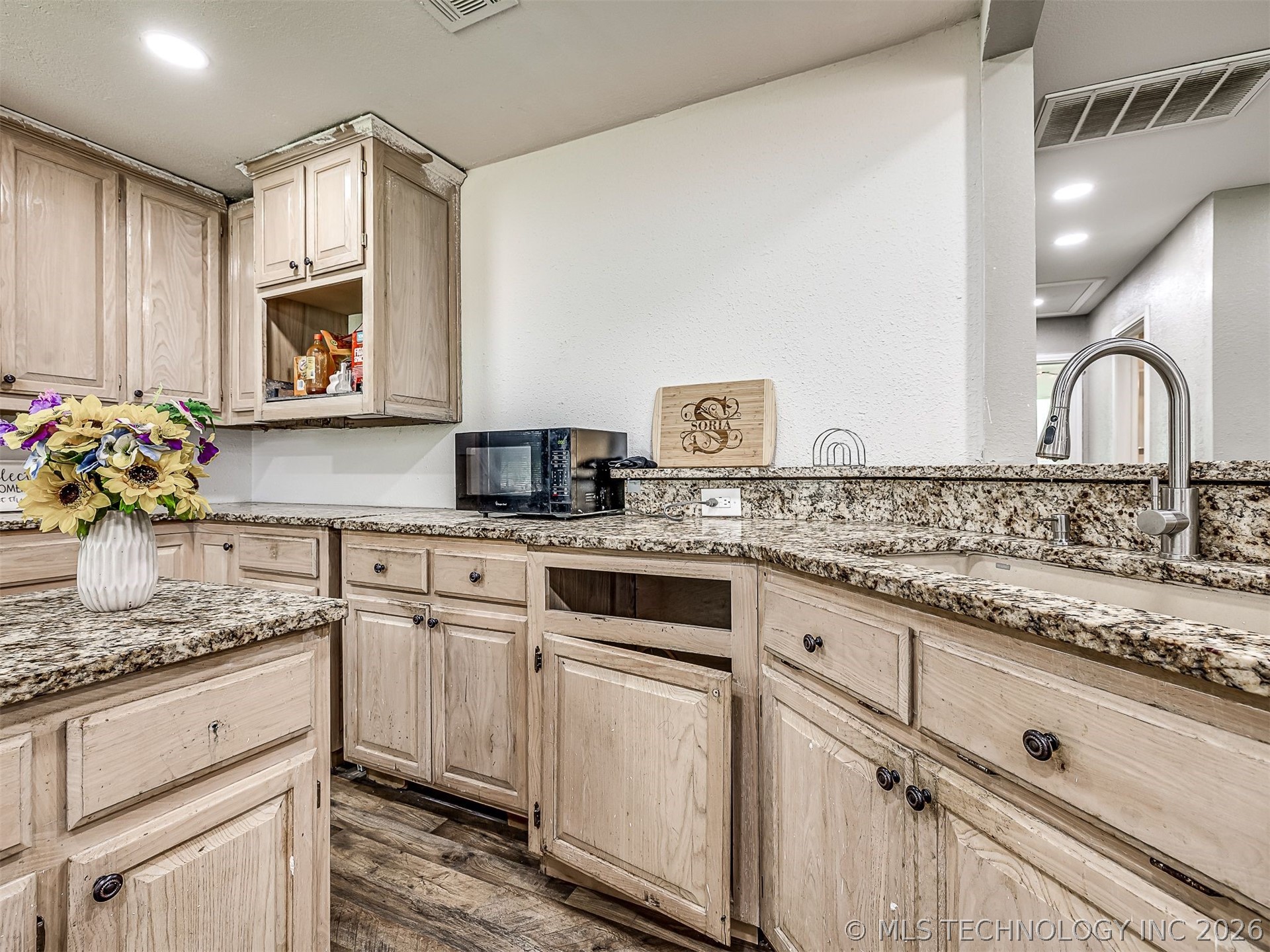 3724 W 45th Place Property Photo 16