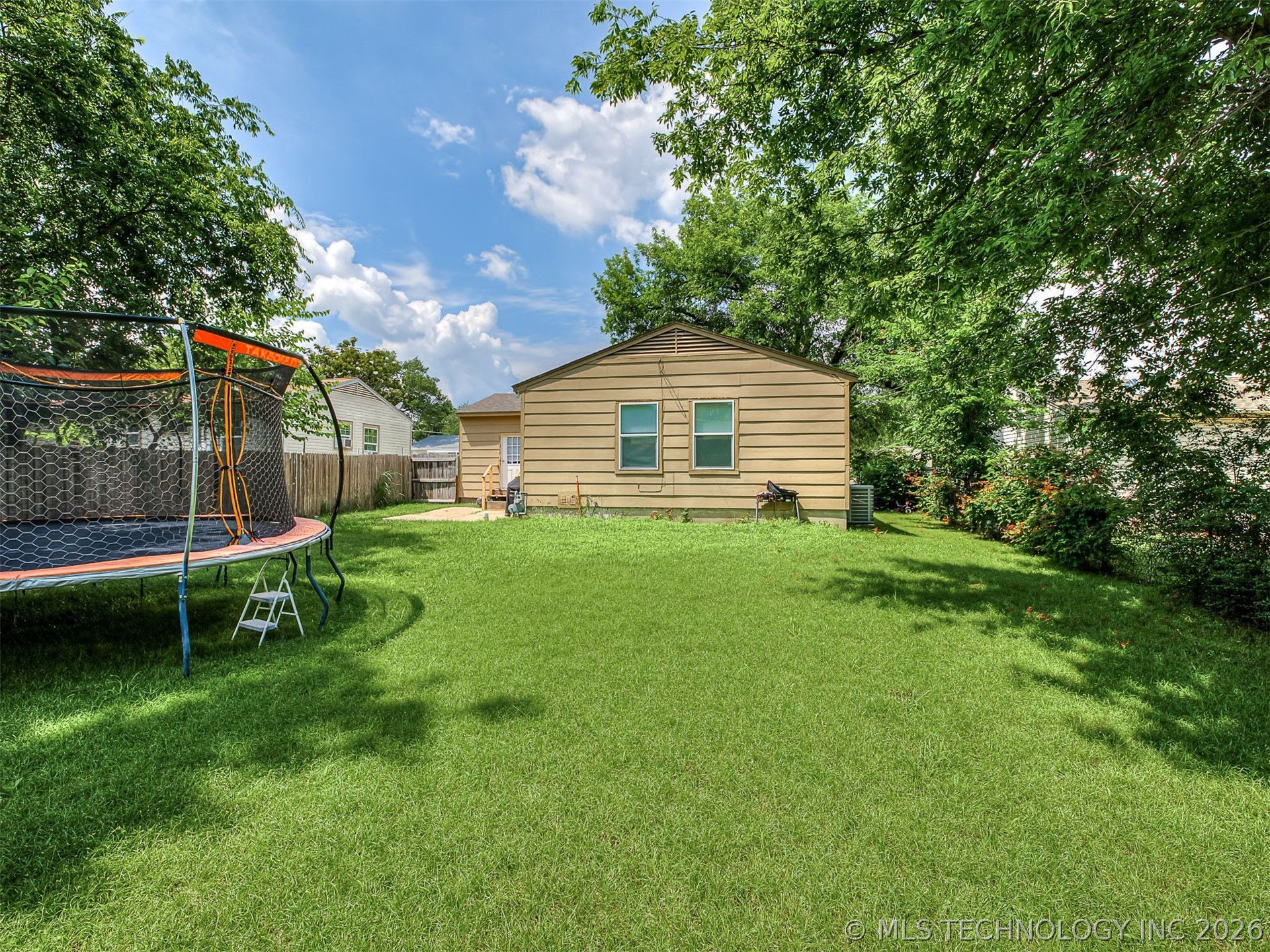 3724 W 45th Place Property Photo 35