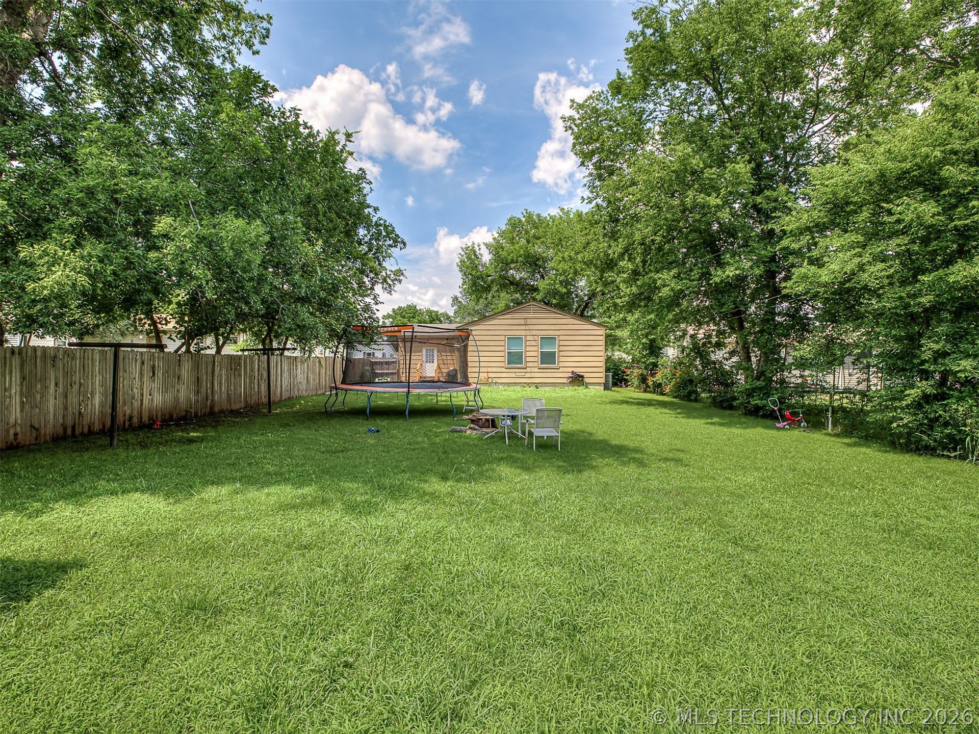 3724 W 45th Place Property Photo 39