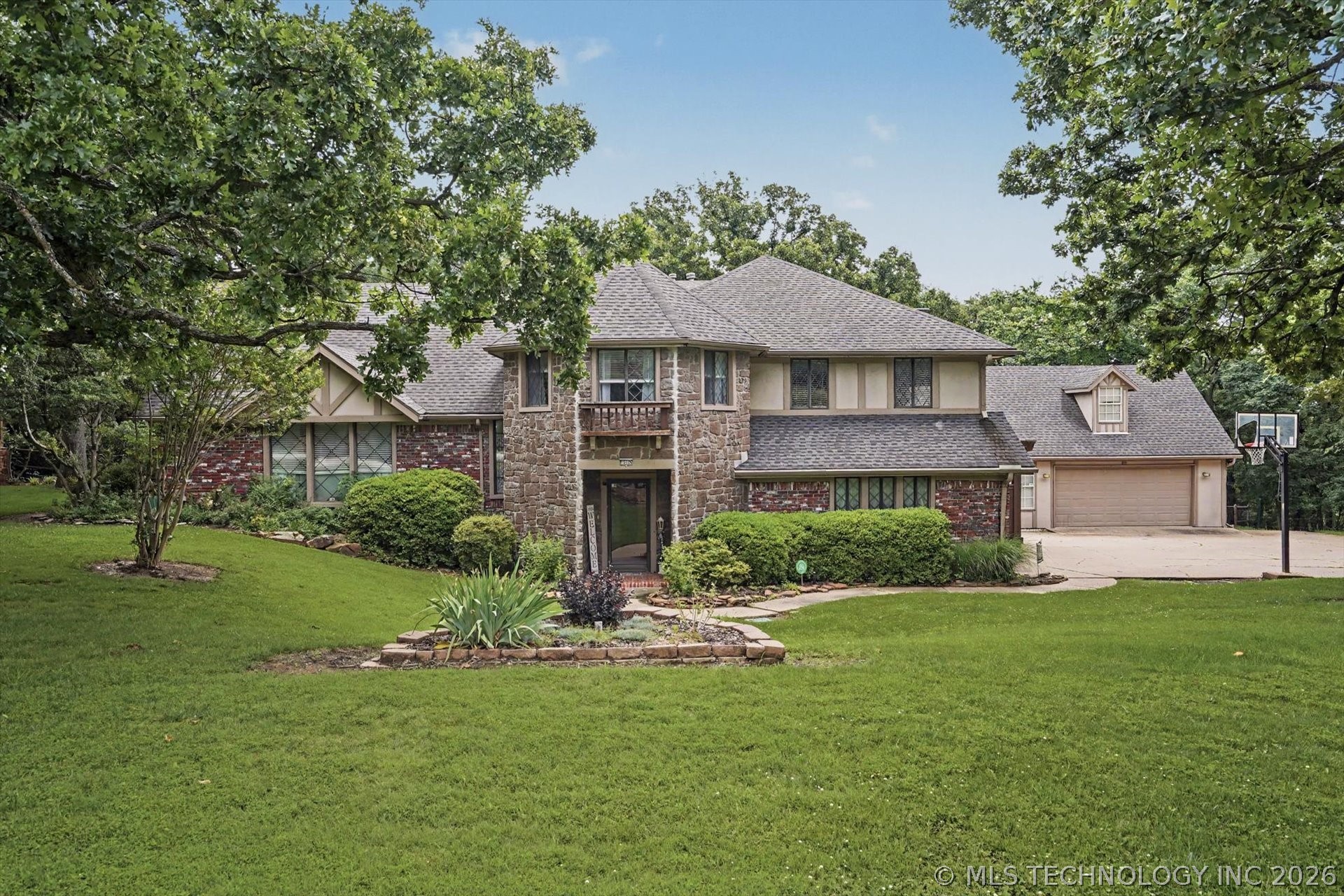 12525 S Skyline Drive Property Photo 1