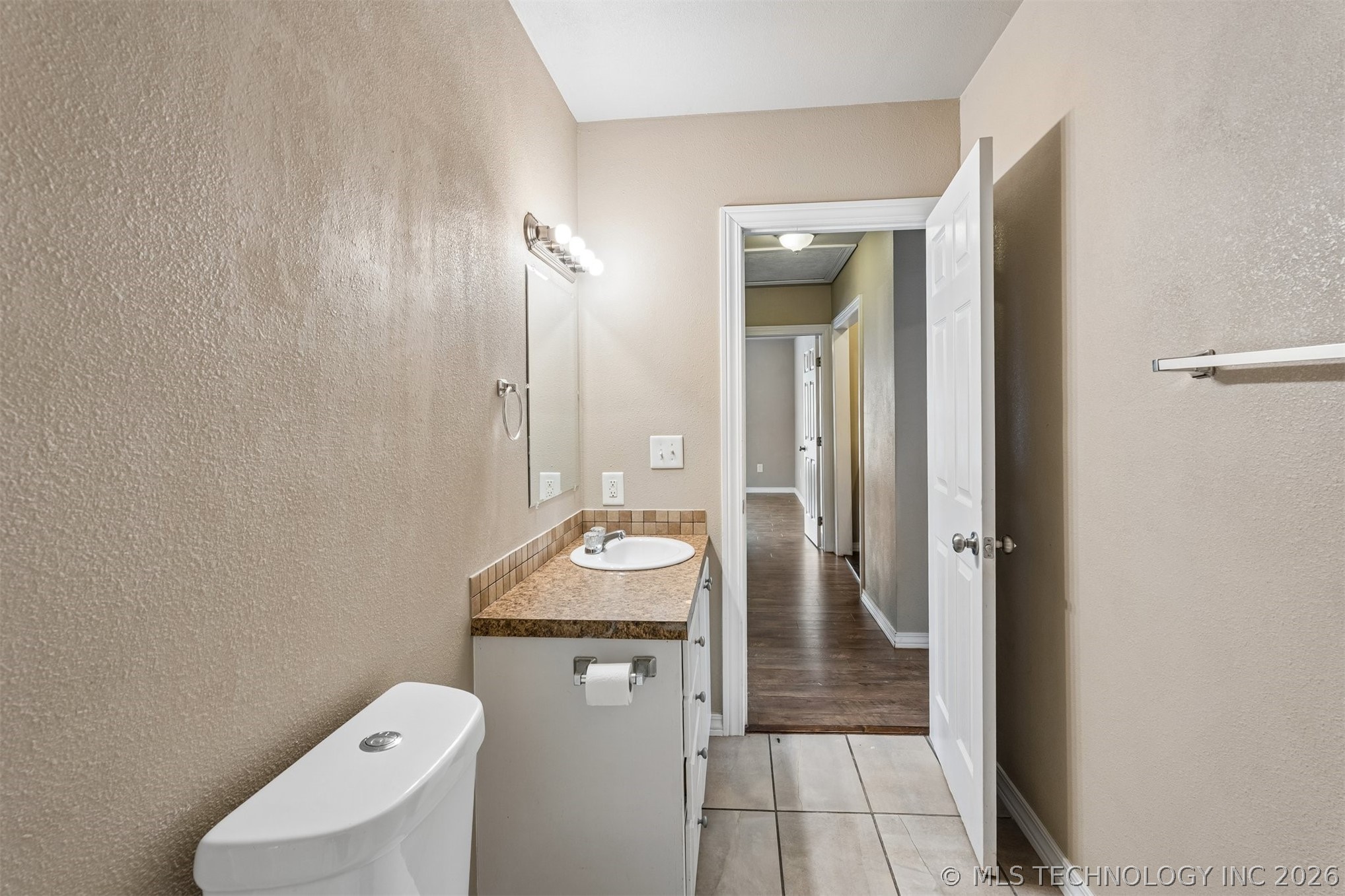 3113 E 12th Street Property Photo 20