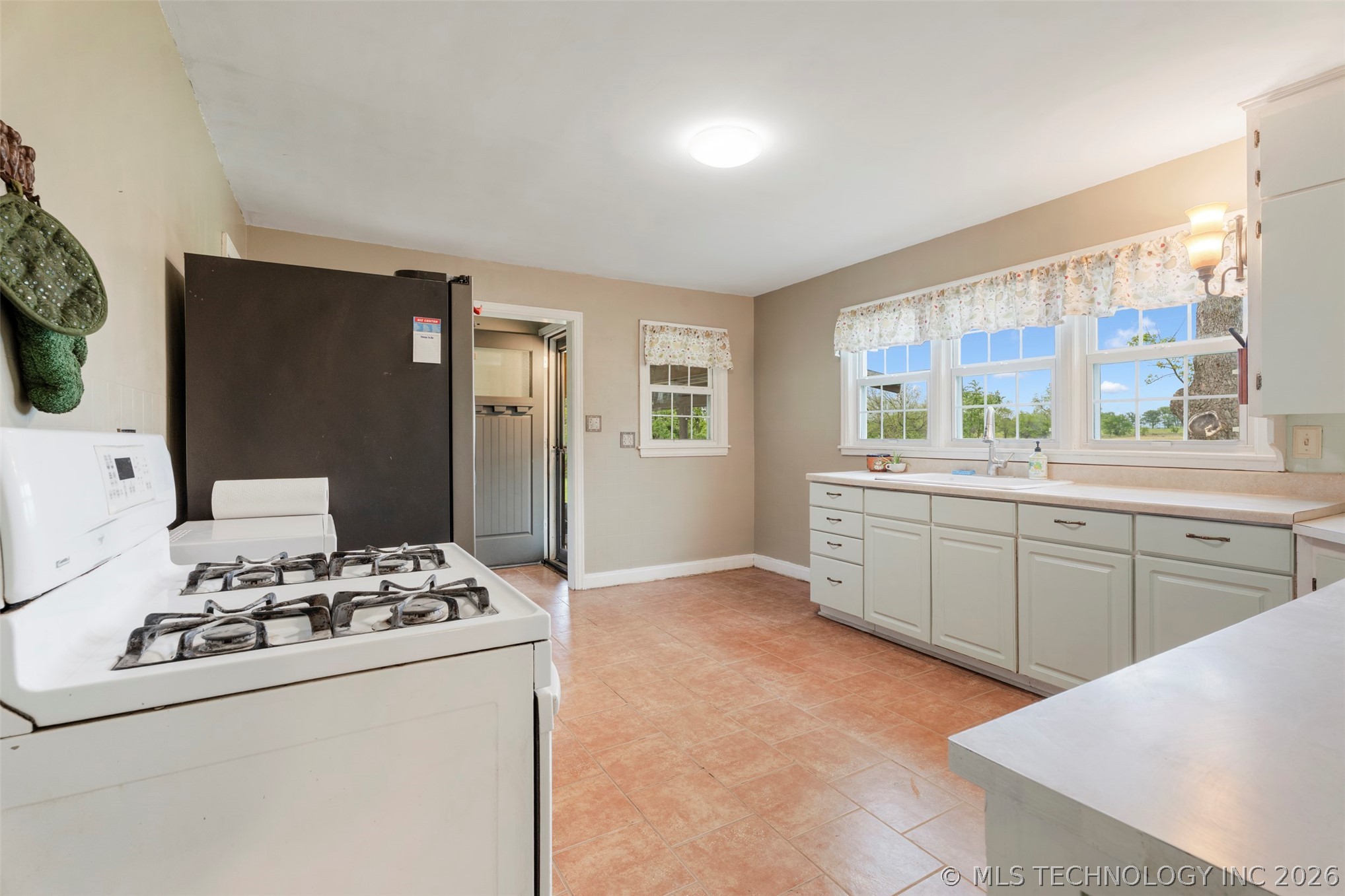 30340 S 4390 Property Photo 11