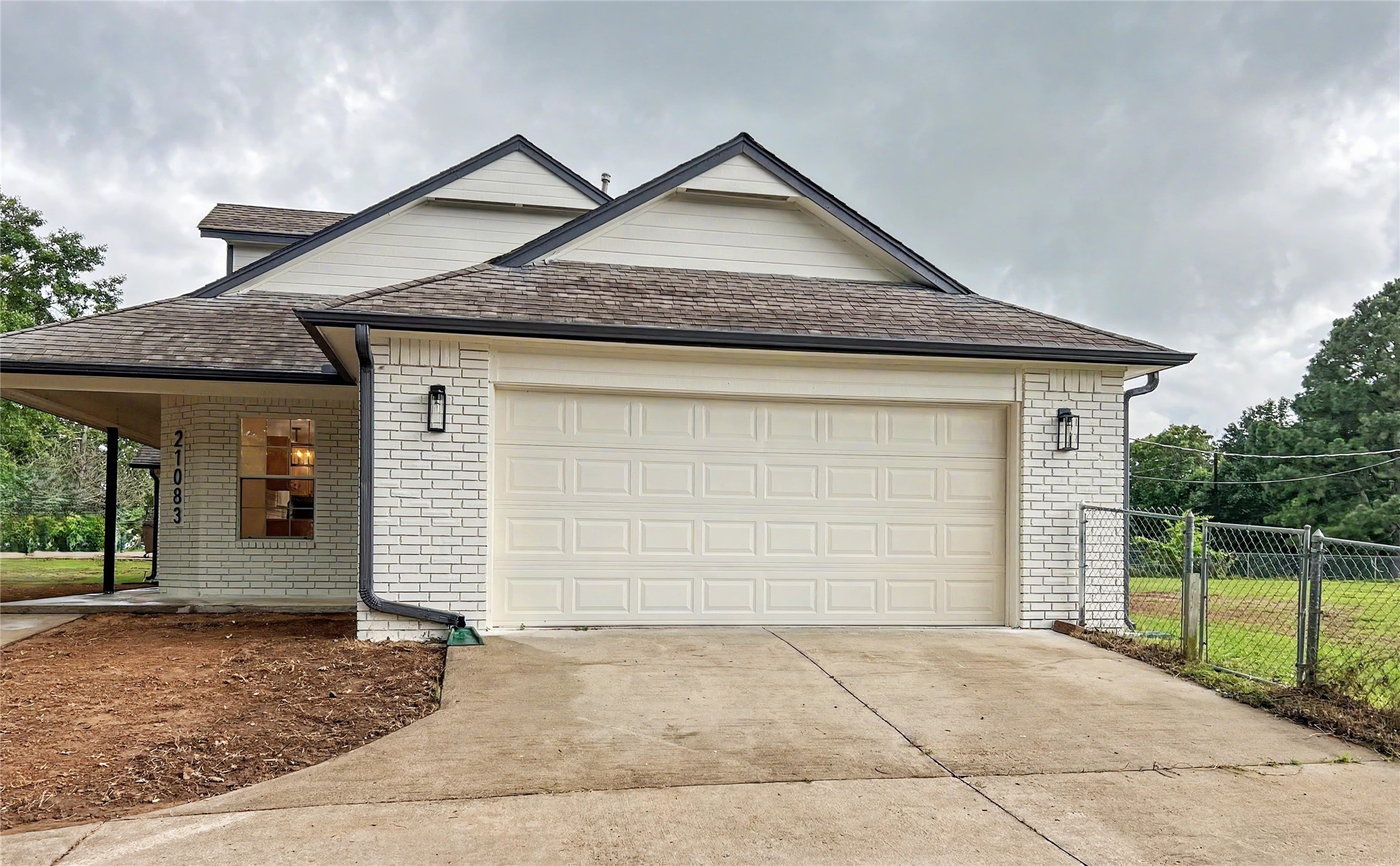 21083 S Forrest Drive Property Photo 11