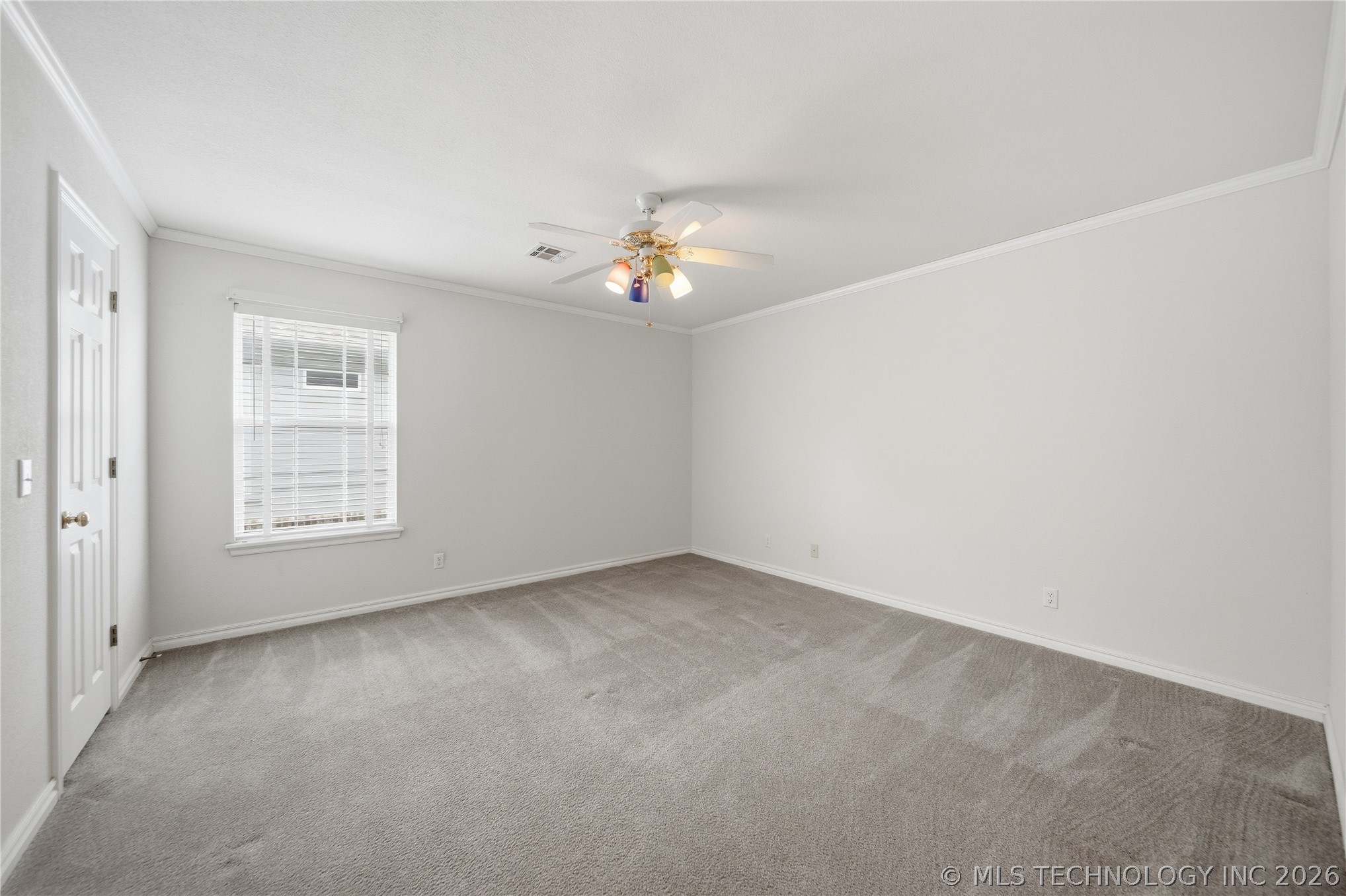 419 N Forest Ridge Boulevard Property Photo 23