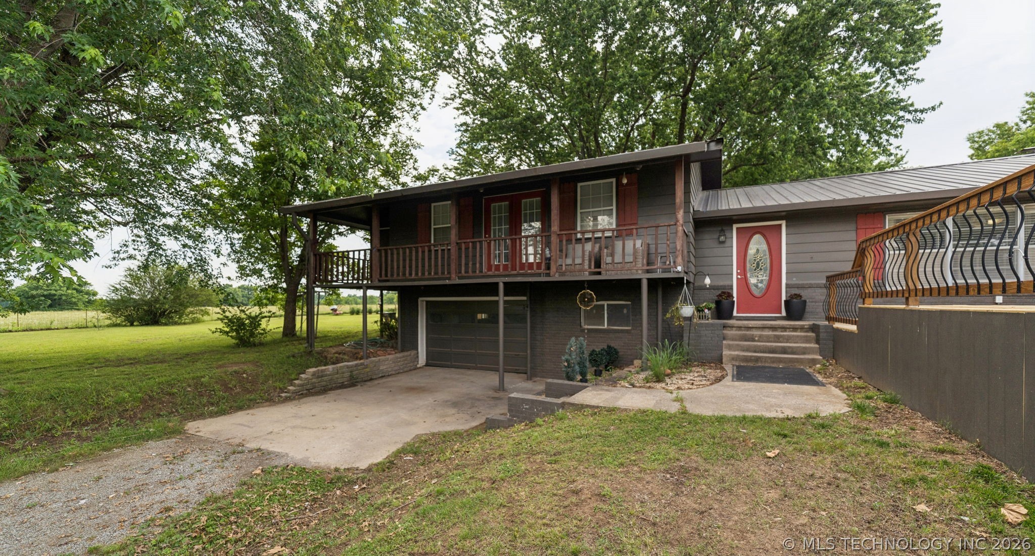 2541 W 430 Road Property Photo 7