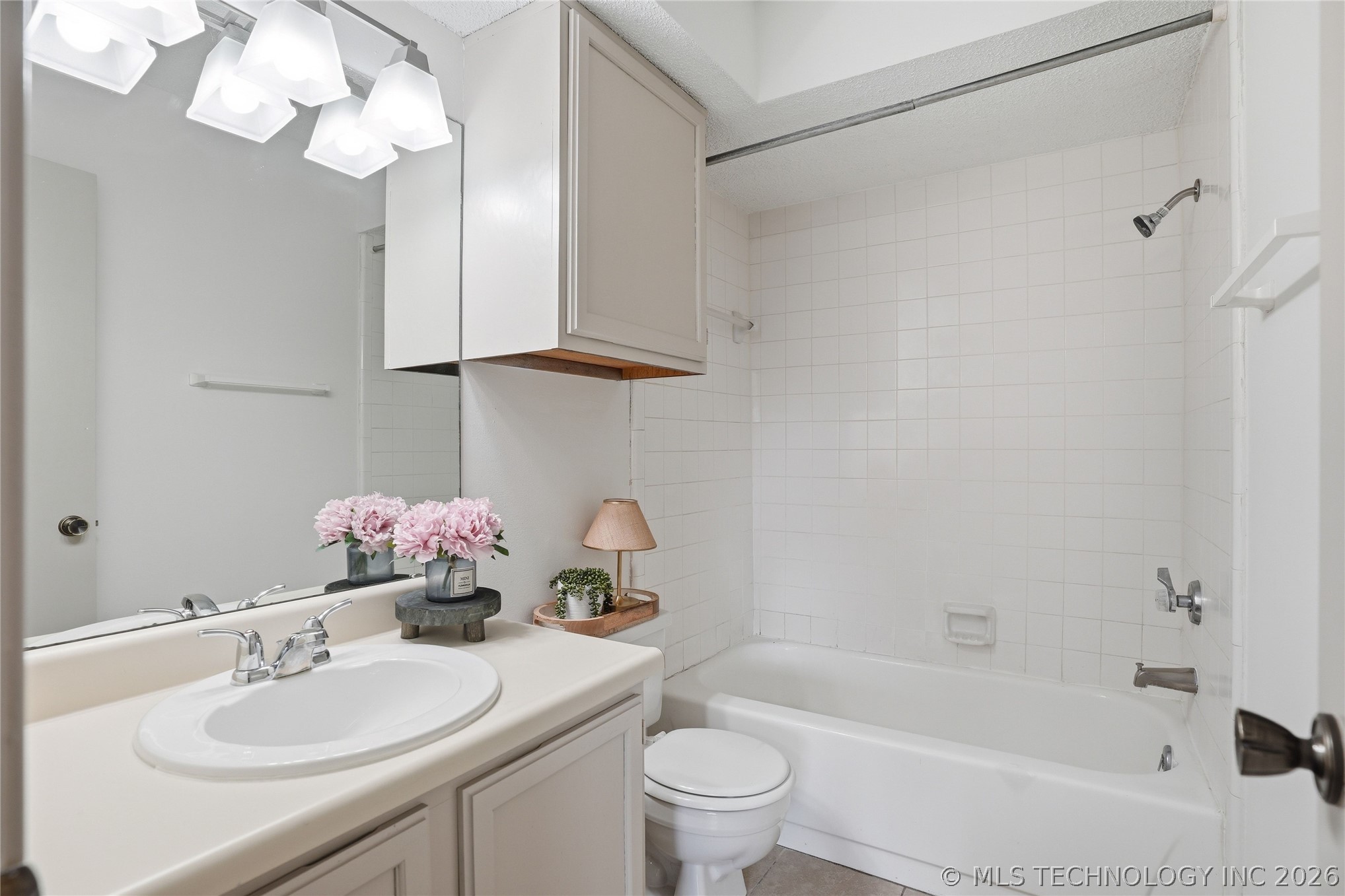 9022 S College Avenue 2116 Property Photo 14