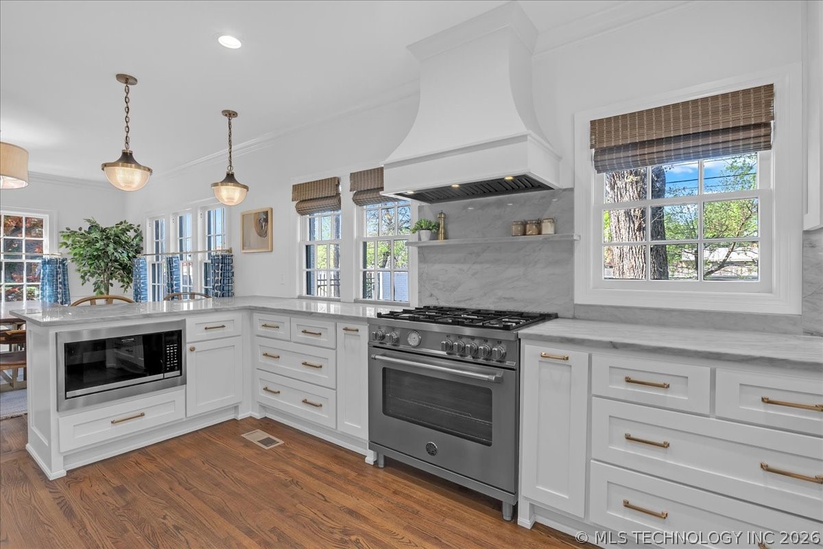 1305 E 27th Street Property Photo 14