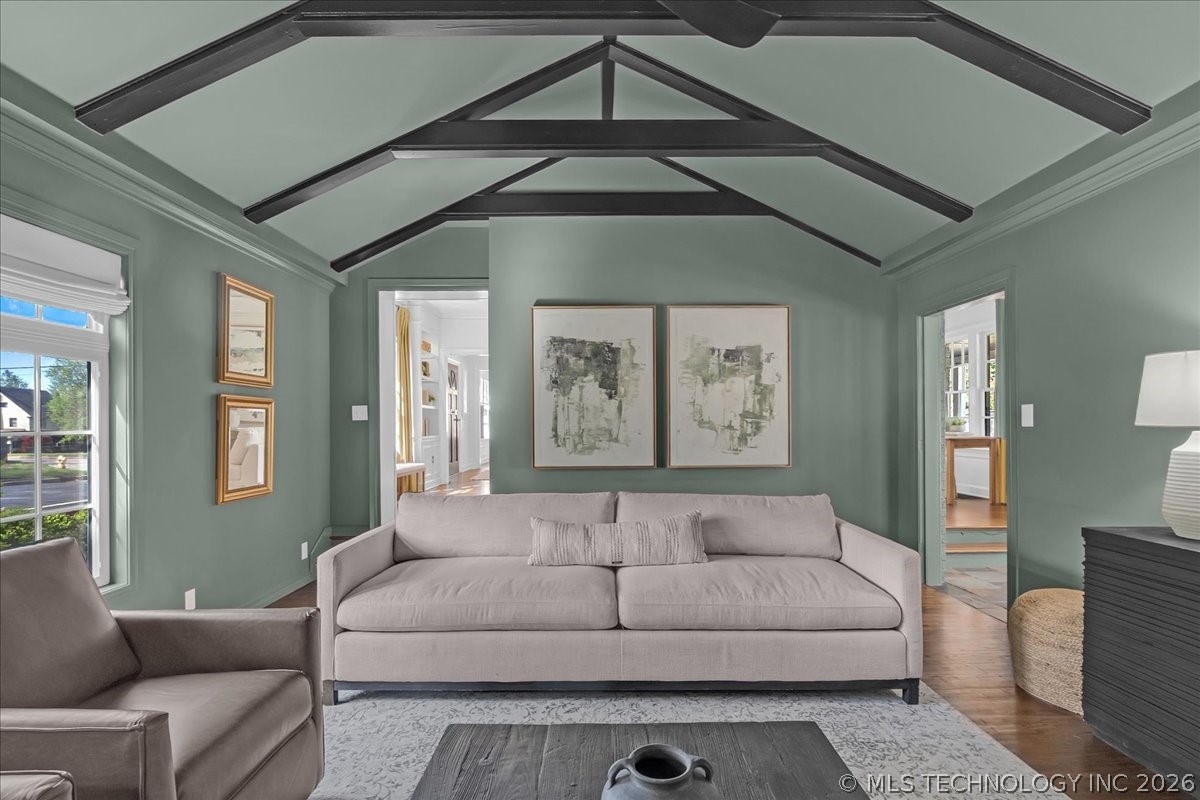 1305 E 27th Street Property Photo 25