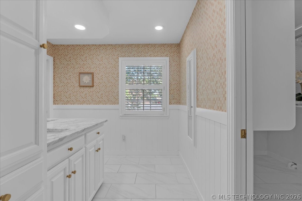 1305 E 27th Street Property Photo 35