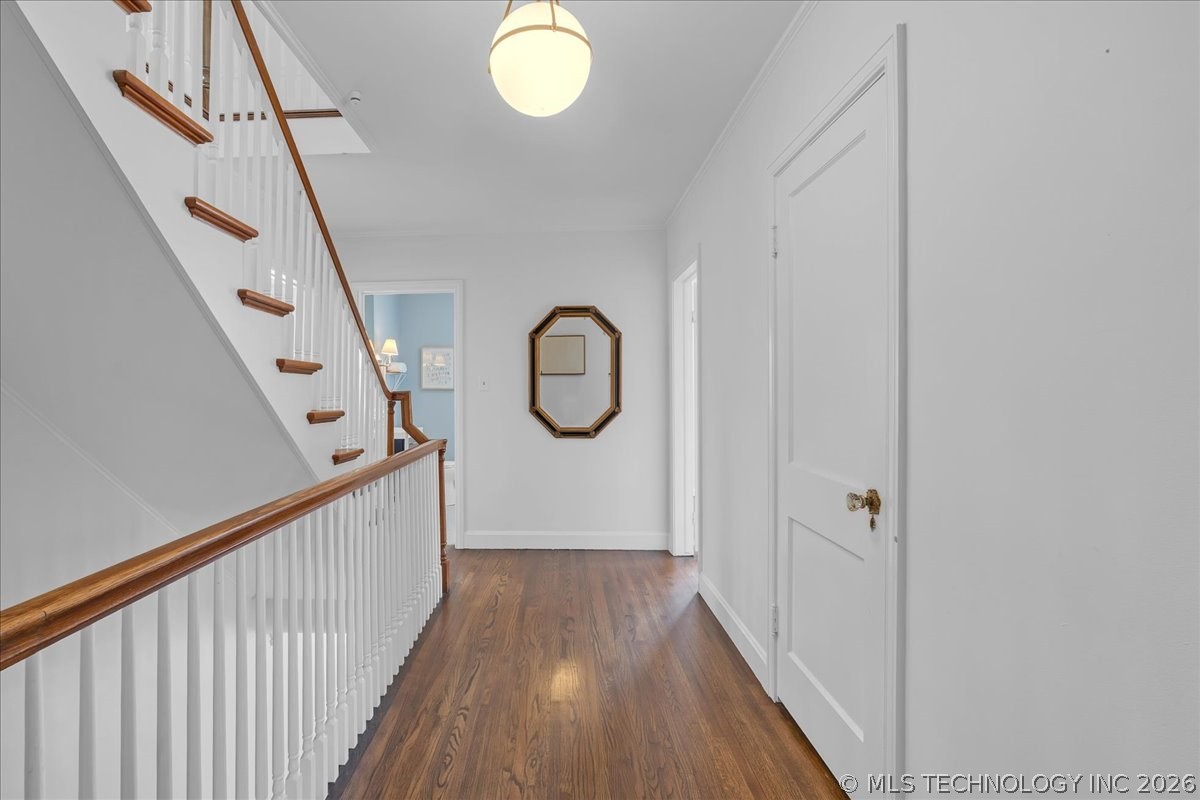1305 E 27th Street Property Photo 42