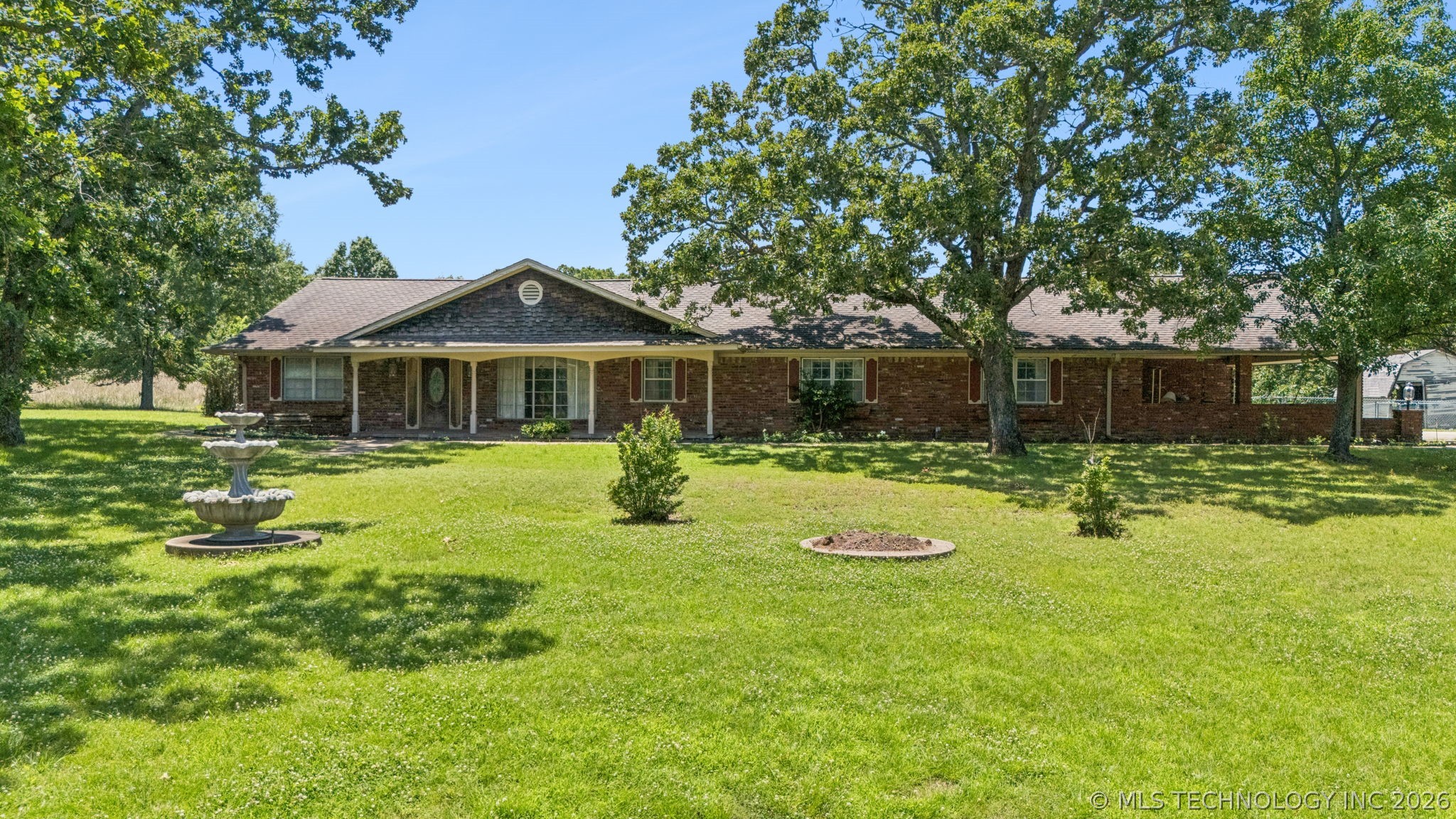 18104 S 4200 Road Property Photo 2