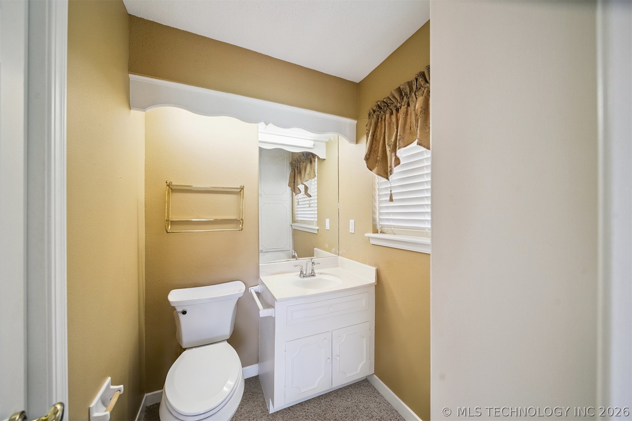 18104 S 4200 Road Property Photo 17