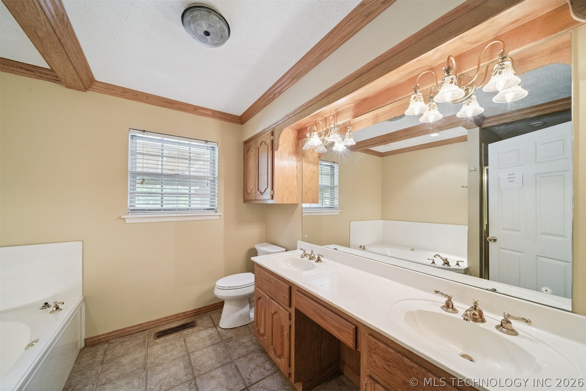 18104 S 4200 Road Property Photo 30