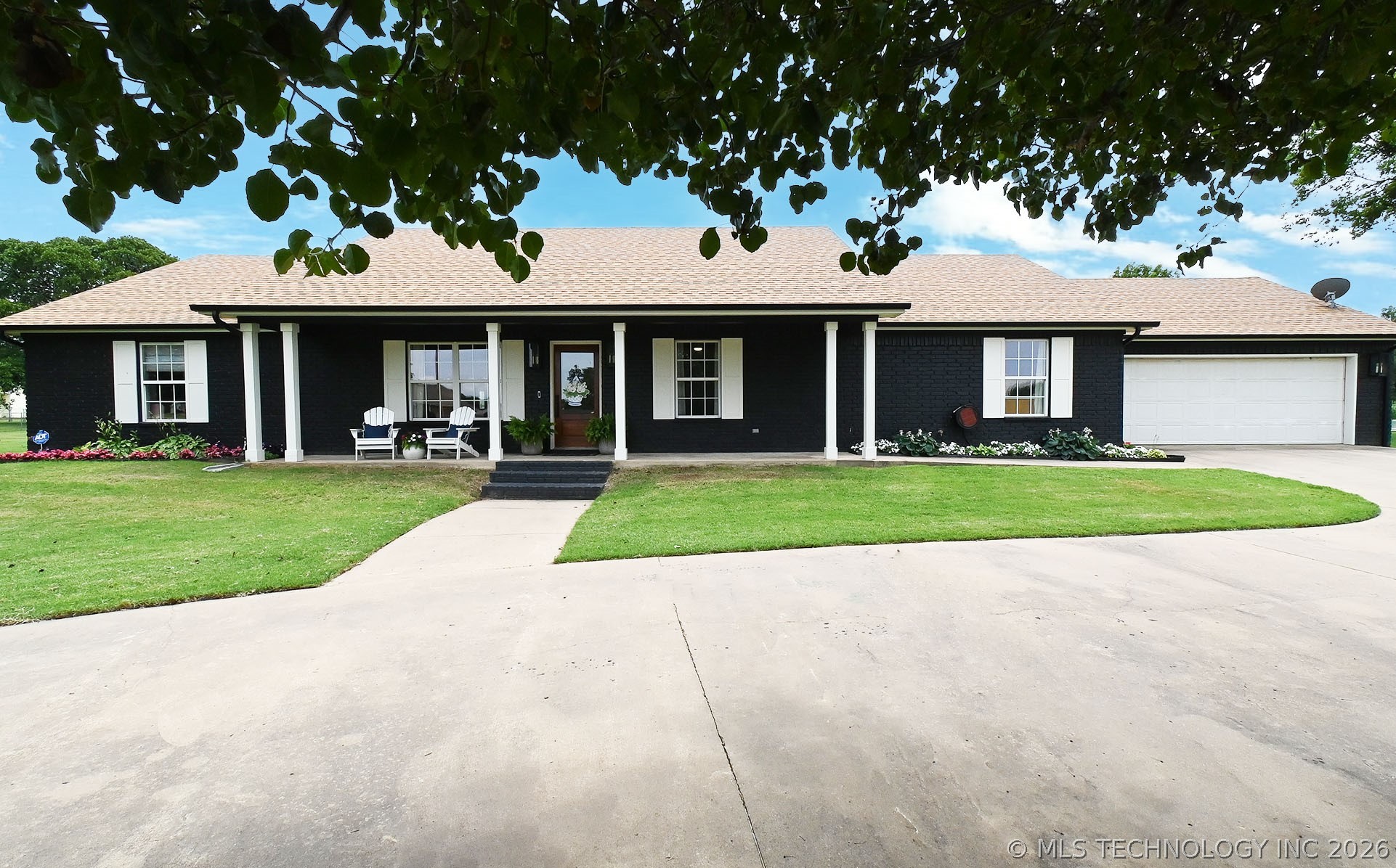 106 Park View Circle Property Photo 1