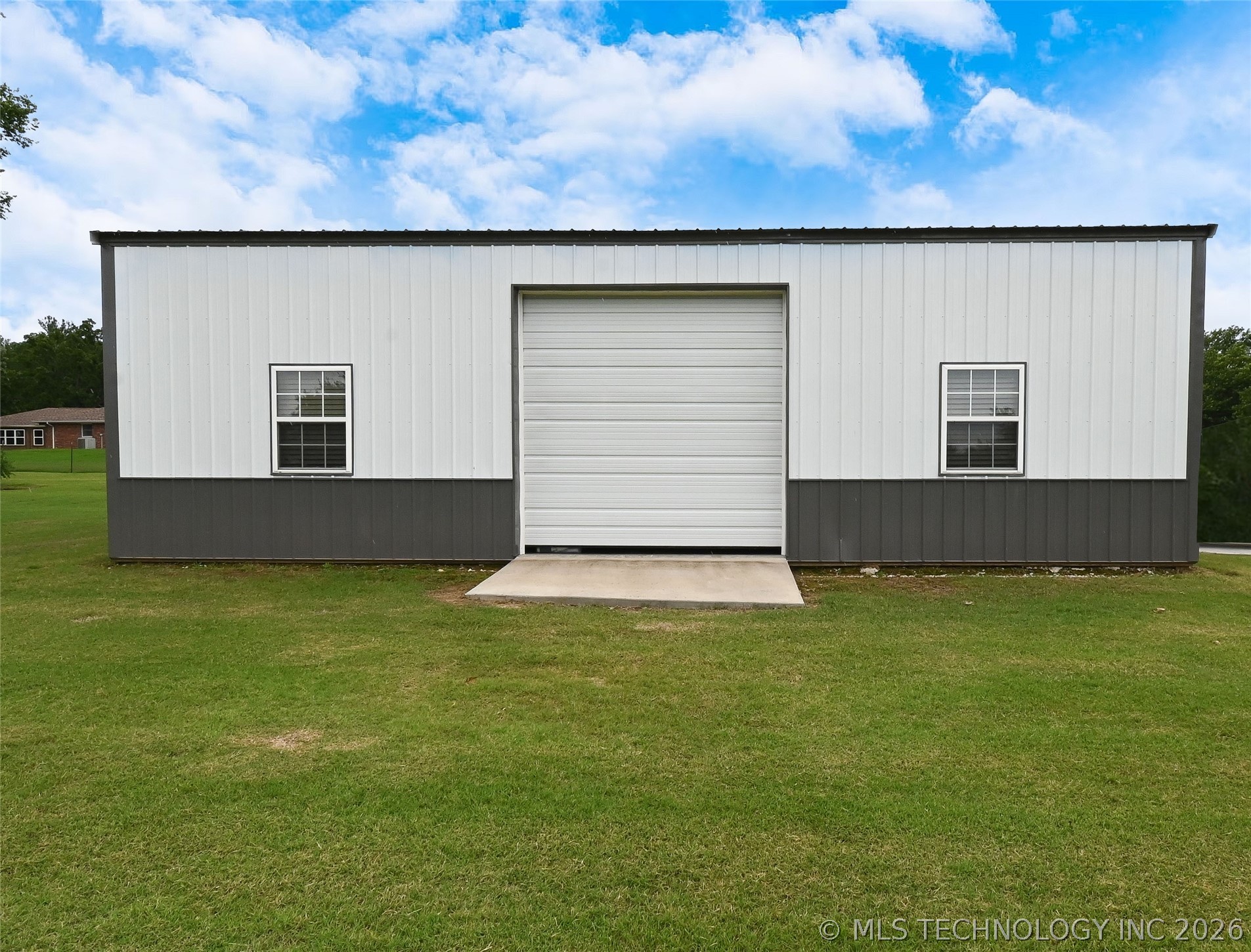 106 Park View Circle Property Photo 4