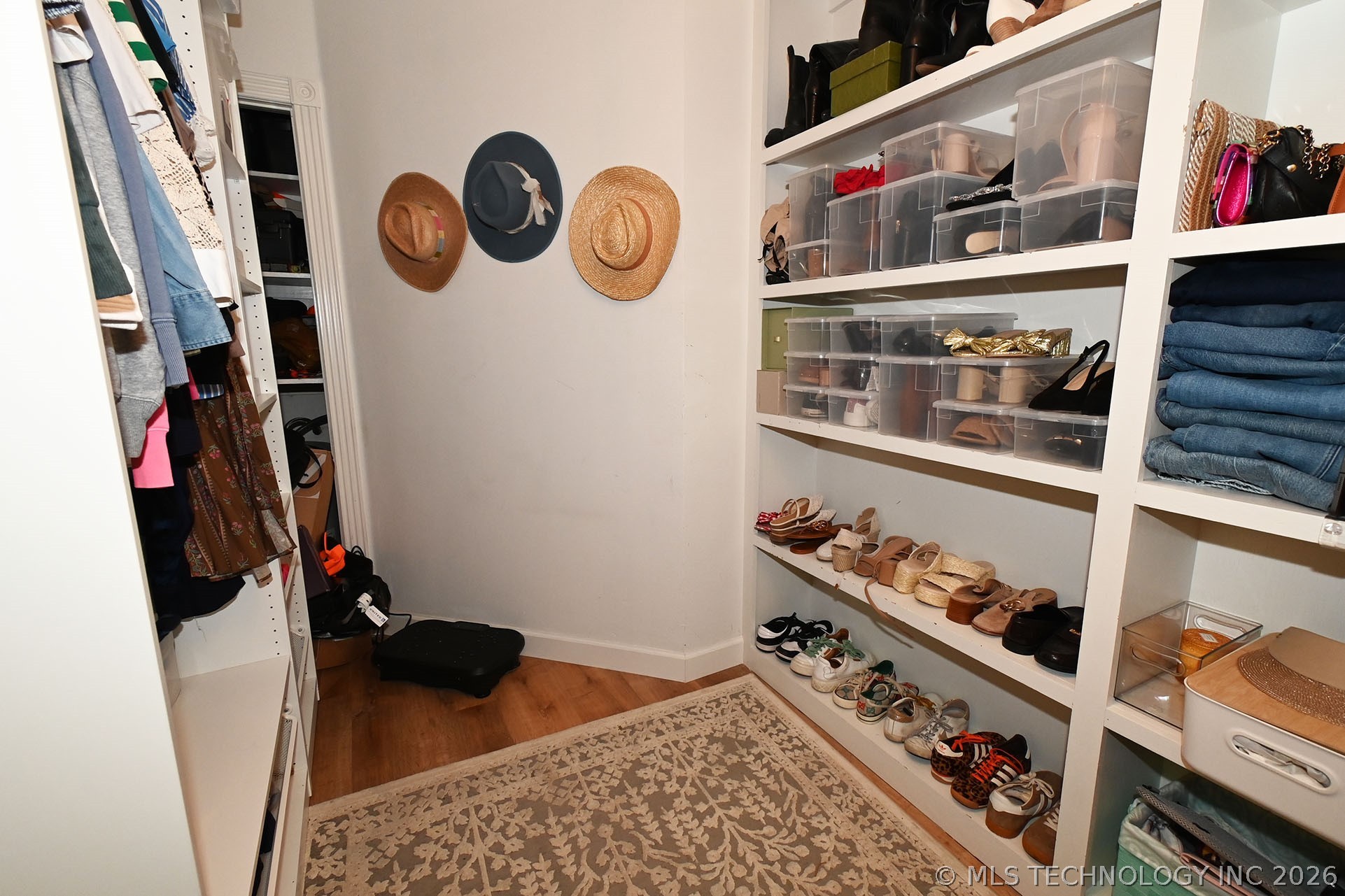106 Park View Circle Property Photo 24